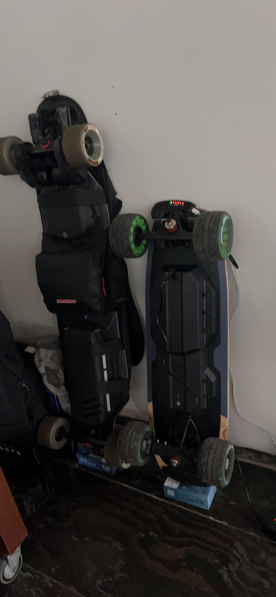 MEEPO Mini Series Electric Skateboard with Remote, Up to 26-32 MPH Top Speed, 11-24 Miles Range, 330 Pounds Max Load, 30-34 Inches Maple Cruiser for Adults and Teens, Mini5 MINI3 Max Edge Flow customer photo 2