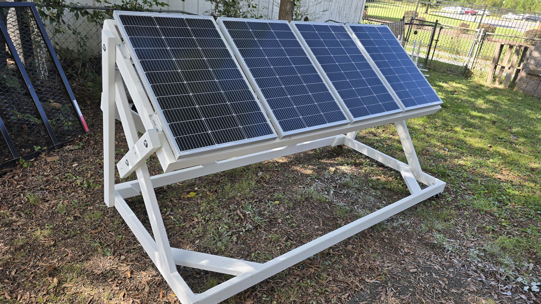 HQST 400 Watt 12 Volt Premium Solar Panel Kit | 4pcs 100W N-Type Solar Panel + 40A MPPT Charge Controller + Bluetooth Module + Mounting Z Brackets, for RV, Camper, Vehicle customer photo 2