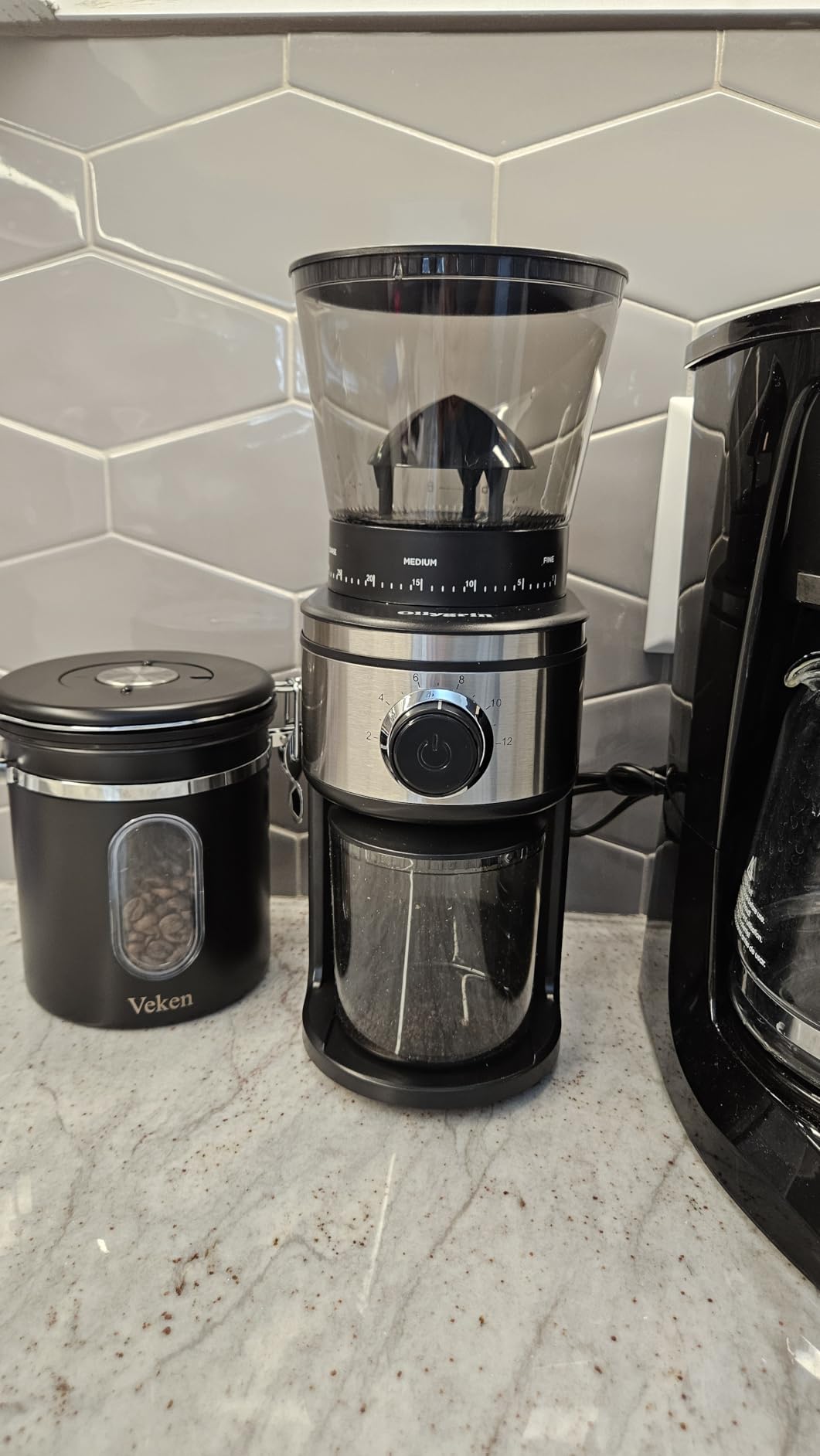 Ollygrin Burr Coffee Grinder, Electric Conical Coffee Bean Grinder With 30 Adjustable Grind Settings For 2-12 Cups, Sliver & Black customer photo 2