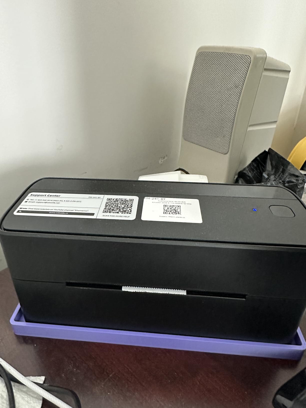 Phomemo Bluetooth Thermal Label Printer, 241BT 4X6 Wireless Shipping Label Printer for Small Business, Compatible with iPhone, Android, Shopify, Amazon, USPS customer photo 1