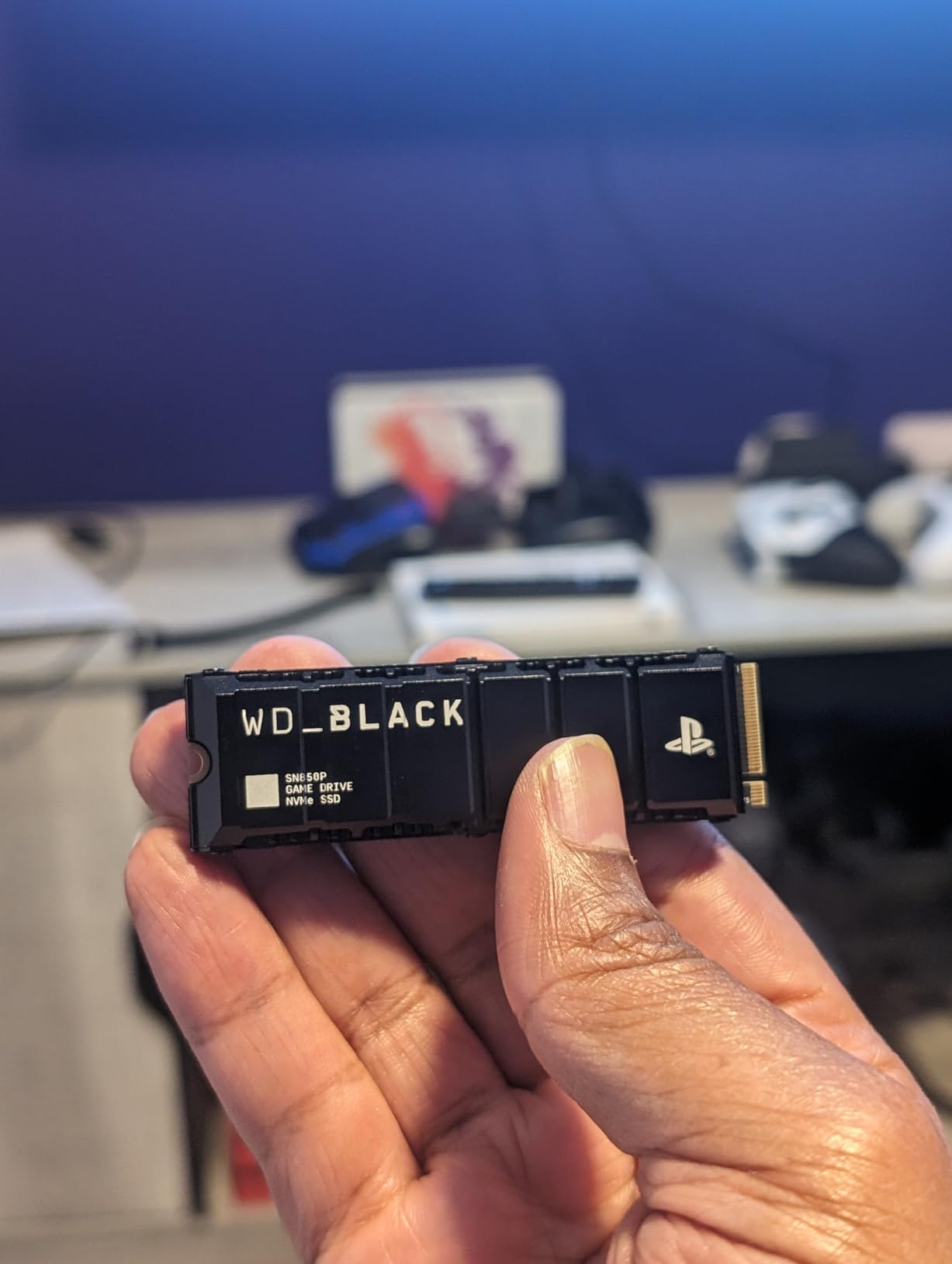 WD_BLACK 1TB SN850P NVMe M.2 SSD Officially Licensed Storage Expansion for PS5 Consoles, up to 7,300MB/s, with heatsink customer photo 1