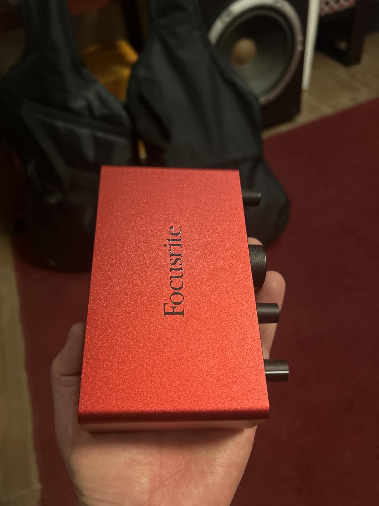 Focusrite Scarlett Solo 4th Gen USB Audio Interface, for the Guitarist, Vocalist, or Producer - High-Fidelity, Studio Quality Recording, and All the Software You Need to Record | 1 XLR Mic Preamp, 1 Hi-Z Instrument Input, 24-Bit/192kHz, 120dB Dynamic Range, Air Modes, PC/Mac/iPad Compatible customer photo 2