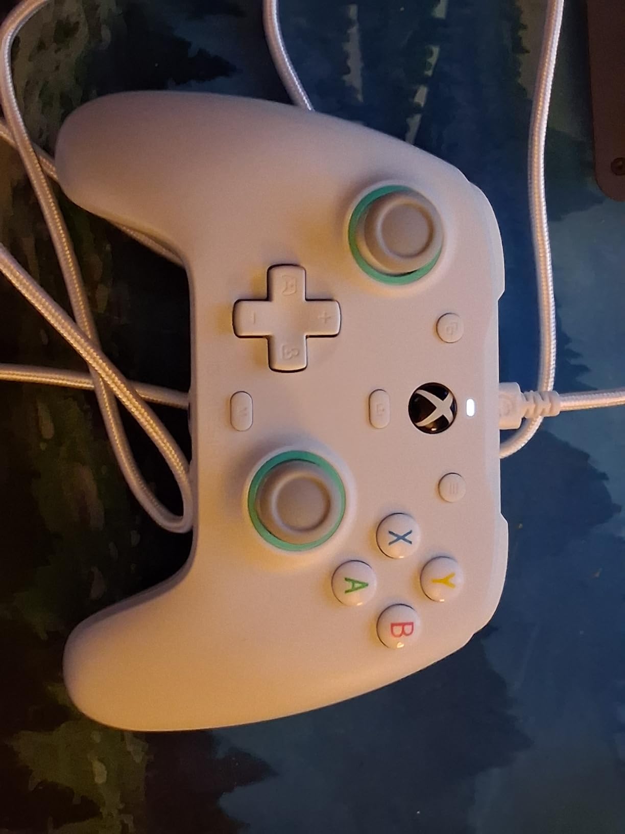 GameSir G7 SE Wired Controller for Xbox Series X|S, Xbox One & Windows 10/11, Plug and Play Gaming Gamepad with Hall Effect Joysticks/Hall Trigger, 3.5mm Audio Jack (White) customer photo 1