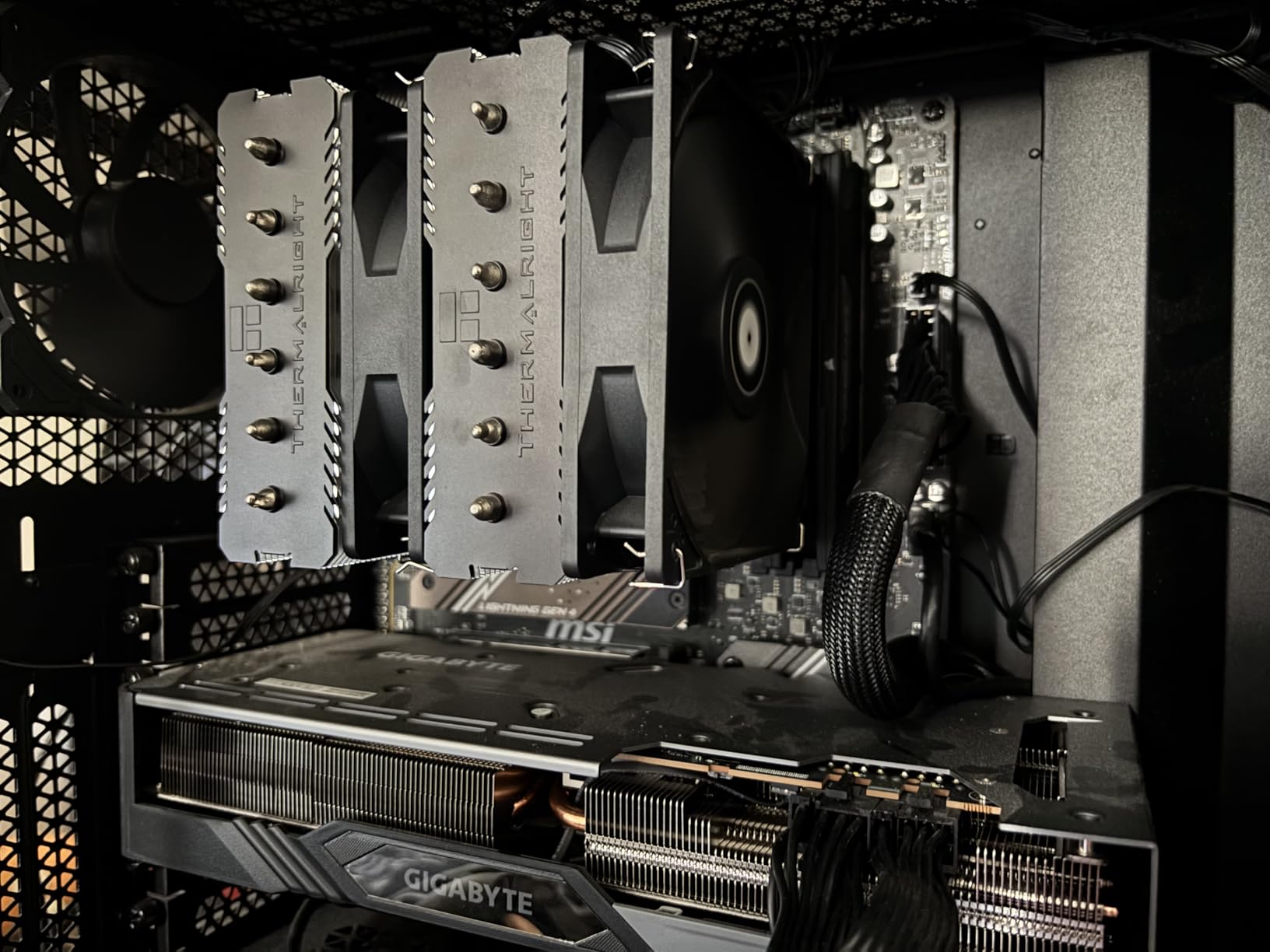MSI B650 Gaming Plus WiFi Gaming Motherboard (AMD Ryzen 9000/8000/7000 Series Processors, AM5, DDR5, PCIe 4.0, M.2, SATA 6Gb/s, USB 3.2 Gen 2, HDMI/DP, Wi-Fi 6E, Bluetooth 5.3, 2.5Gbps LAN, ATX) customer photo 2