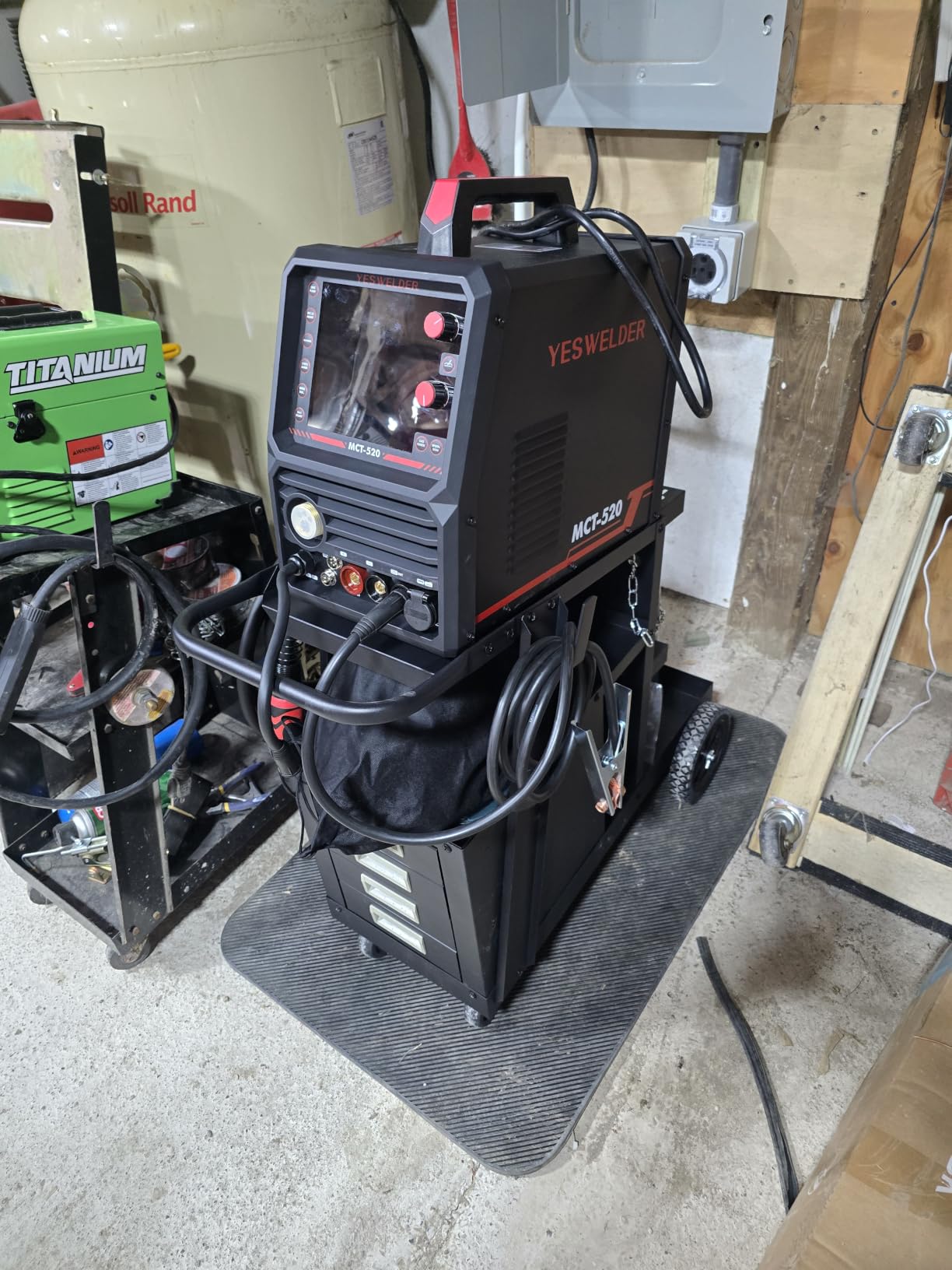YESWELDER 2-Tier Welding Cart with 4 Drawers, Heavy Duty Large Storage Welding Trolley with 360° Rolling & Safety Chains for MIG TIG Welder and Plasma Cutter customer photo 2