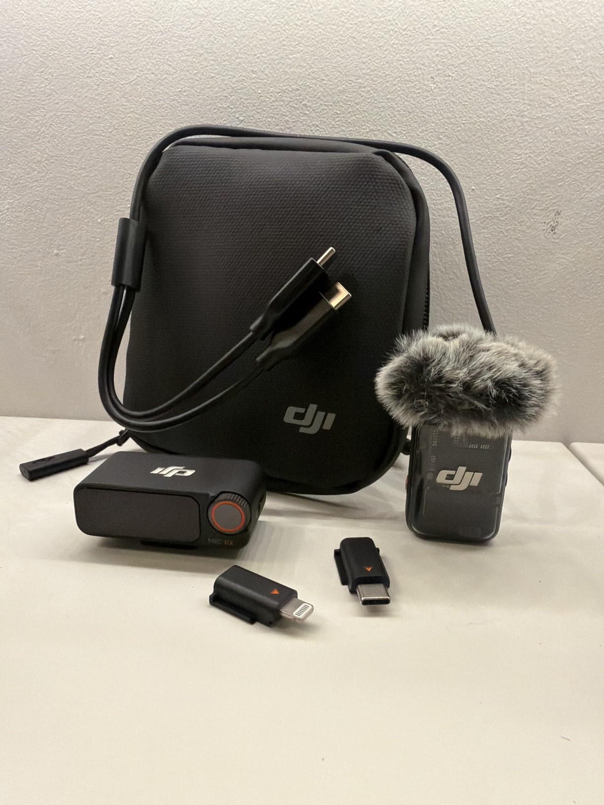 DJI Mic 2 (2 TX + 1 RX + Charging Case), All-in-one Wireless Microphone, Intelligent Noise Cancelling, 32-bit Float Internal Recording, 250m (820 ft.) Range customer photo 1