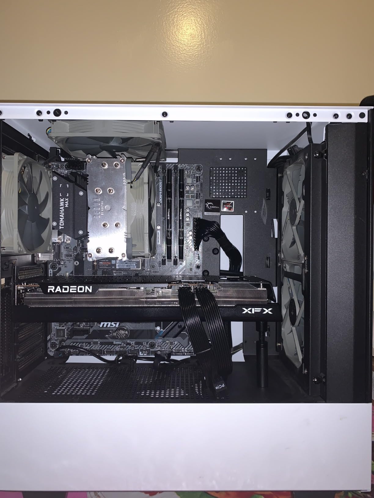 XFX Speedster QICK319 RX 7800 XT CORE Gaming Graphics Card 16GB GDDR6, AMD RDNA 3 customer photo 2
