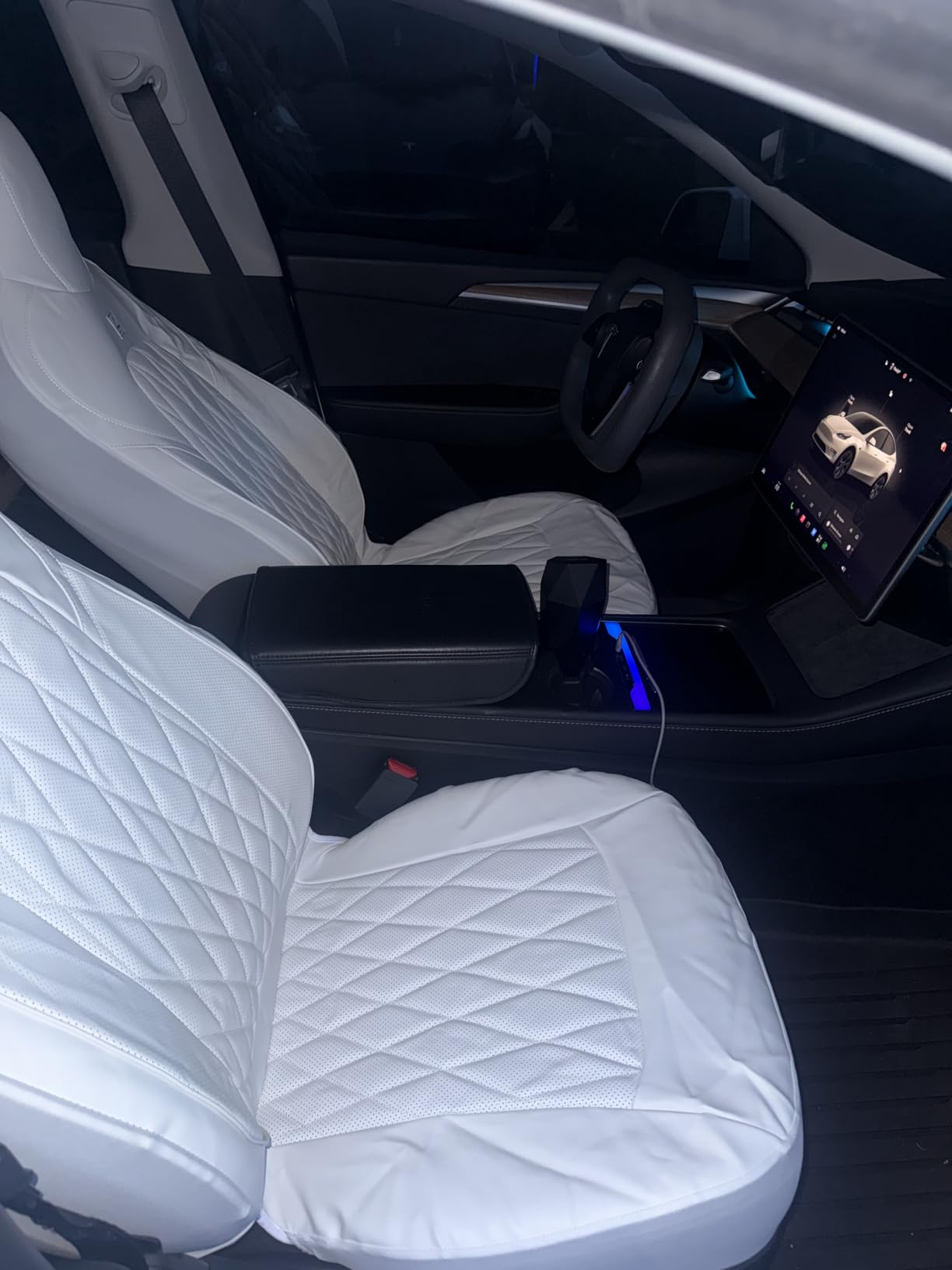 CAR PASS Piping Luxury Faux PU Leather Two Front Car Seat Covers, Waterproof Anti Slip Seat Covers Compatible with Front Seat Armrests, Universal Fit for SUVs, Vans, Trucks, Airbag Compatible (All Black) customer photo 2