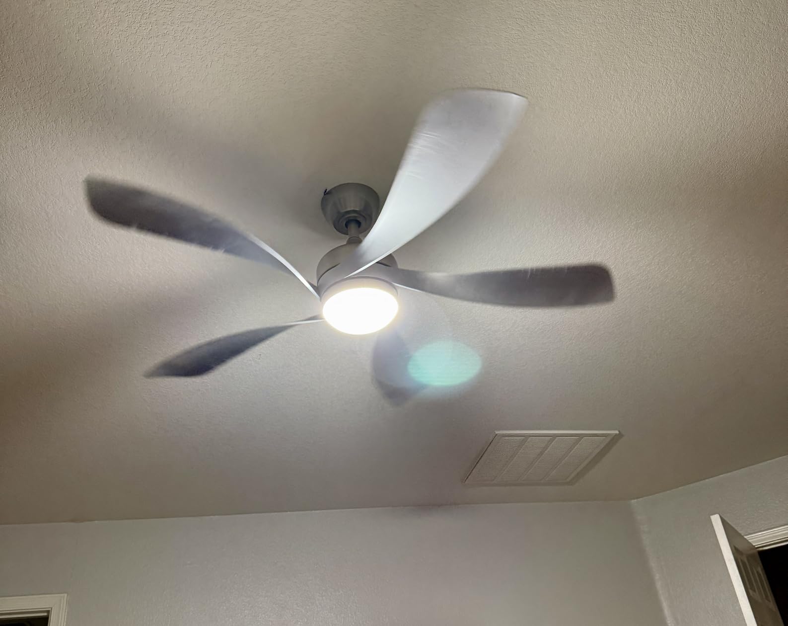 Sofucor 52 Inch Smart Ceiling Fan with Light, 5 ABS Blades, Brown | Alexa/Google Assistant/APP/Remote Control, Reversible DC Motor, Timer, 6 Speeds, 3CCT For Living Room Bedroom Patio Farmhouse customer photo 1