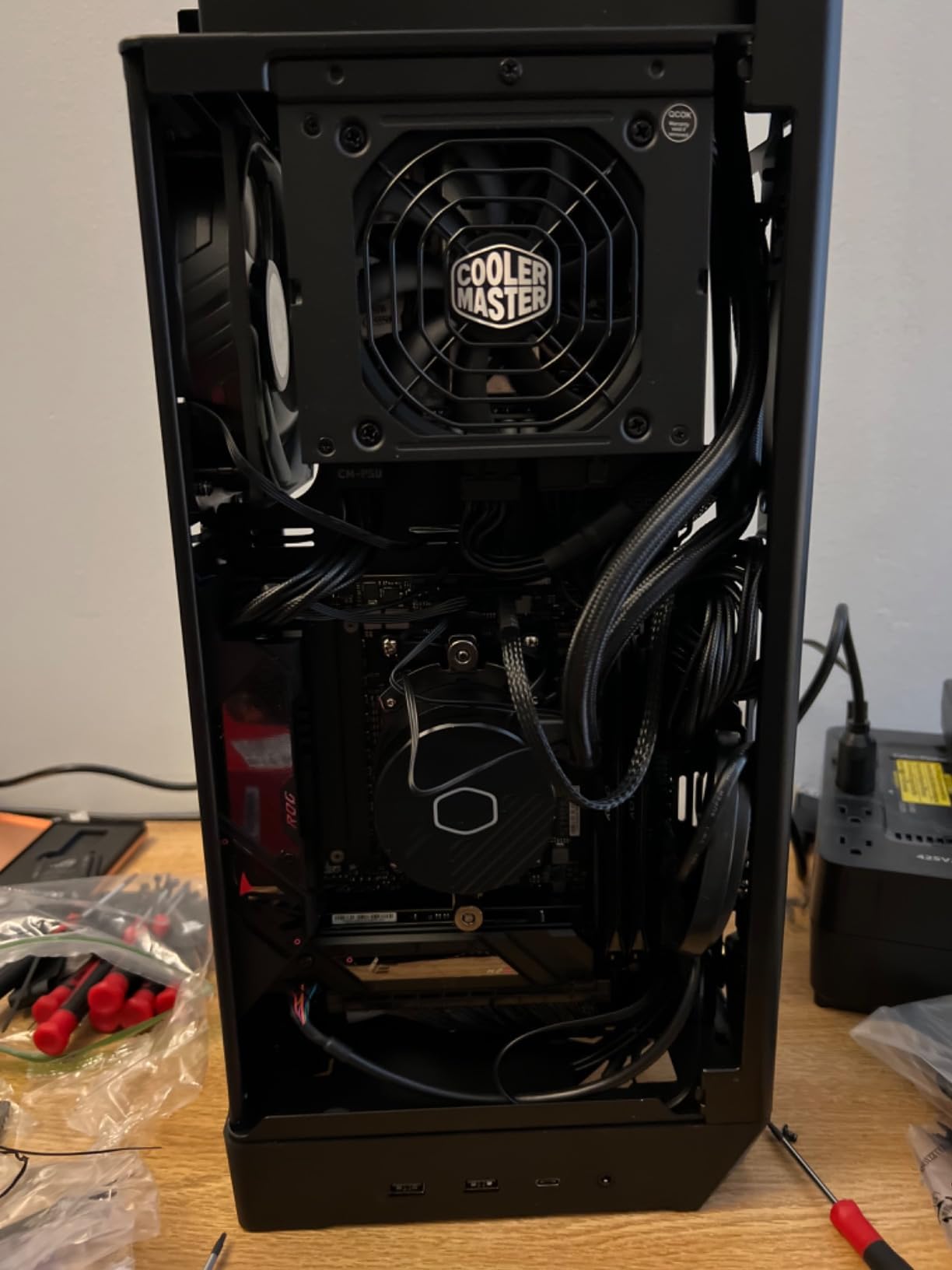 Cooler Master NCORE 100 MAX Mini-ITX PC Case Bundle - Includes 850W 80 Plus Gold PSU PCIe 5.0 Power Supply, 120mm AIO Liquid Cooler & PCIe 4.0 Riser Cable, Premium Small Form Factor SFF Design customer photo 2