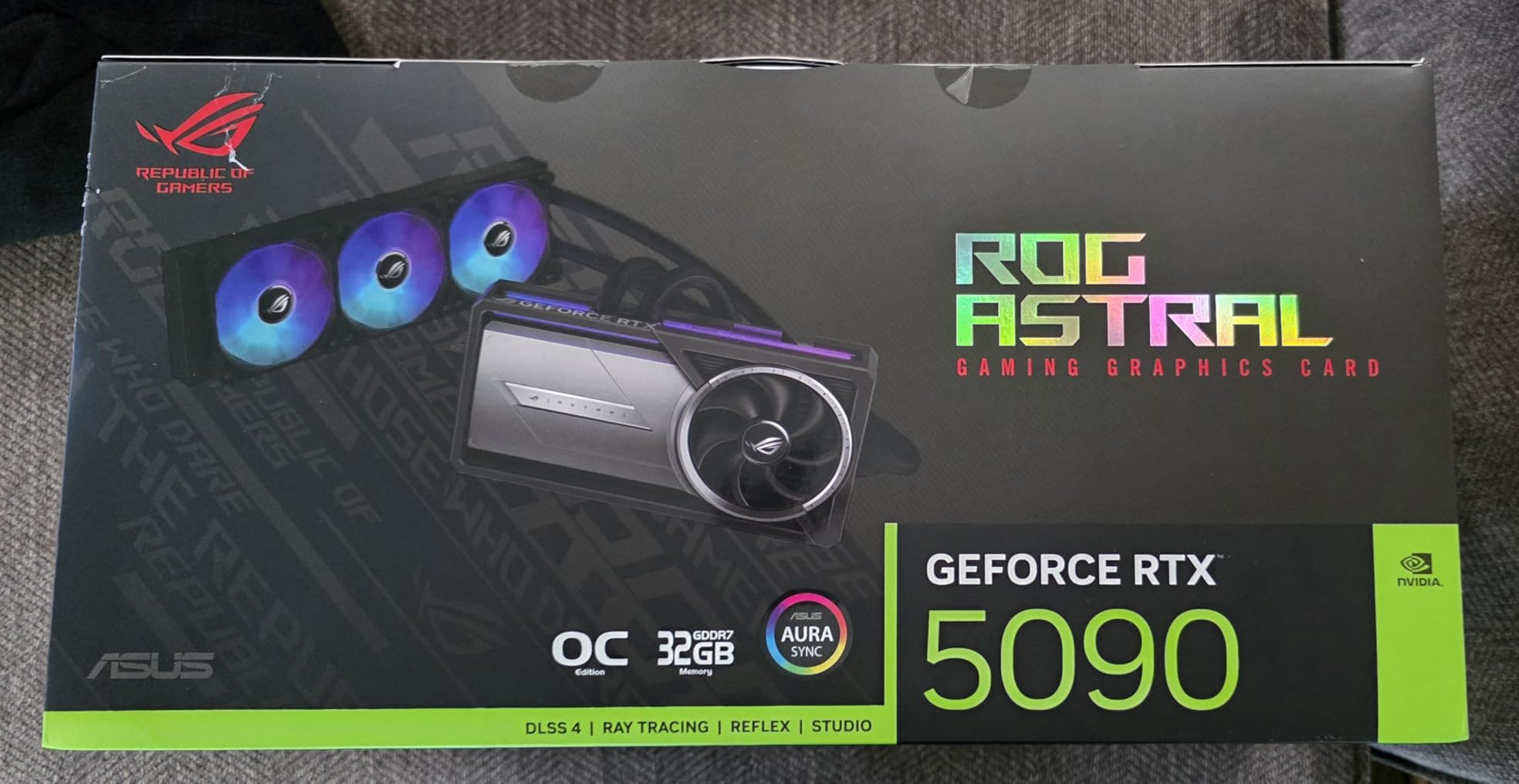 ASUS ROG Astral LC GeForce RTX 5090 32GB GDDR7 OC Edition Gaming Graphics Card customer photo 2