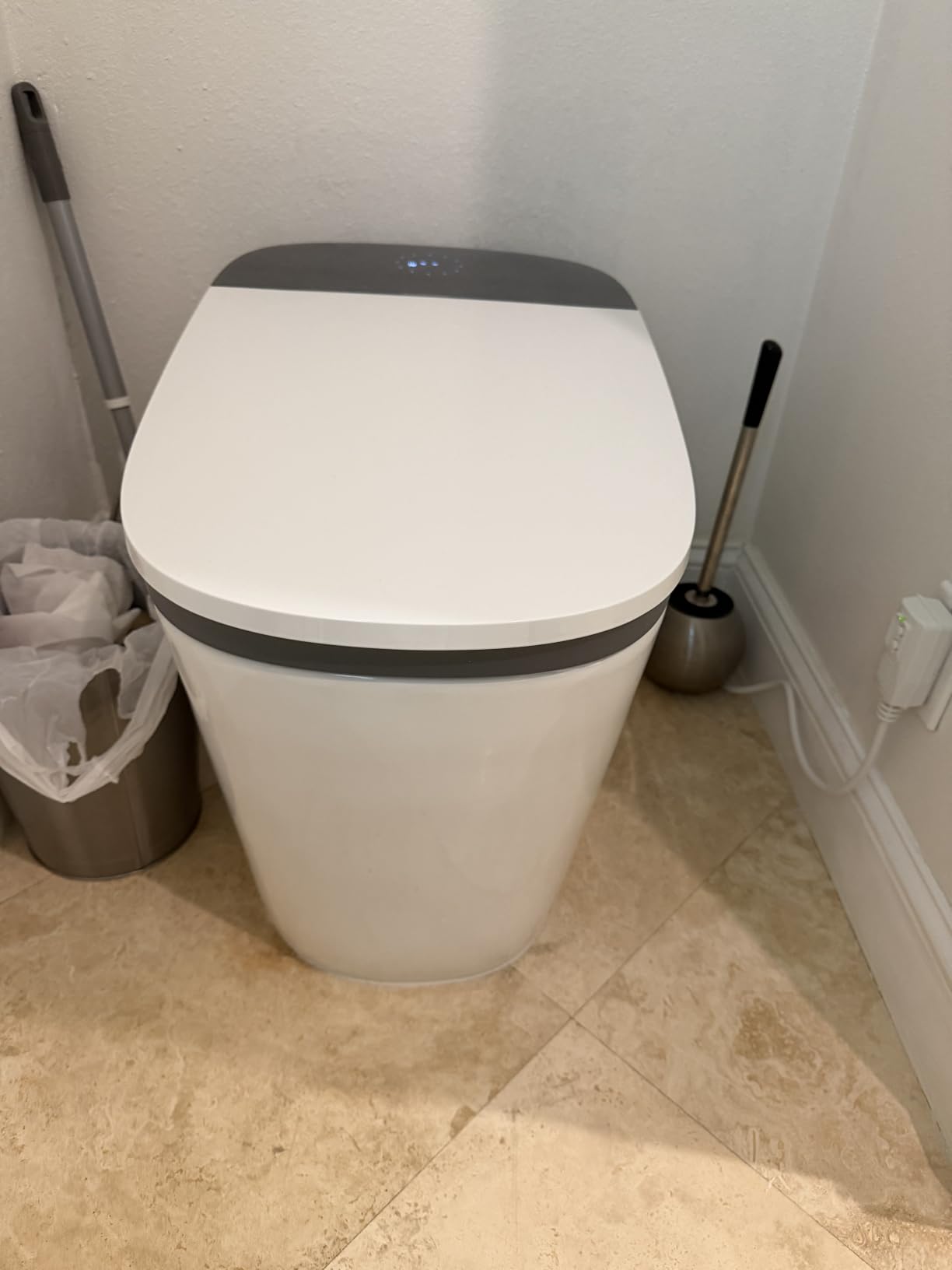 WOODBRIDGE Smart Toilet with 1000g MaP Flush Score & Foam Shield (B0930S), Auto Open/Close, ADA Comfort Height, Auto Dual Flush, Moving Air Dryer, Foot Sensor & Blackout Flush, Heated Seat customer photo 1