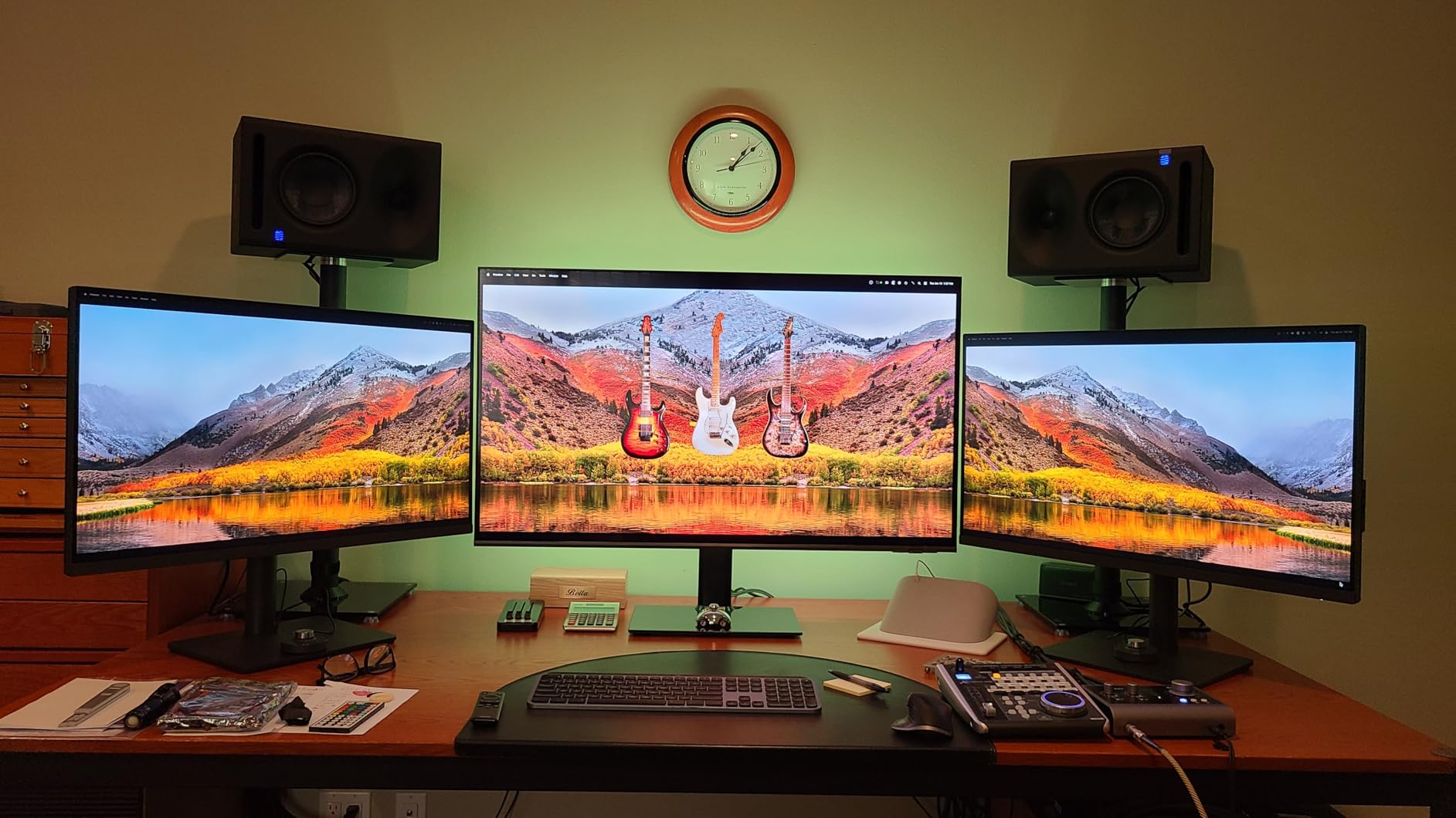 Samsung 55-Inch Class QLED 4K Q60D Series Quantum HDR Smart TV w/Object Tracking Sound Lite, Motion Xcelerator, Slim Design, Gaming Hub, Alexa Built-in (QN55Q60D, 2024 Model) customer photo 1