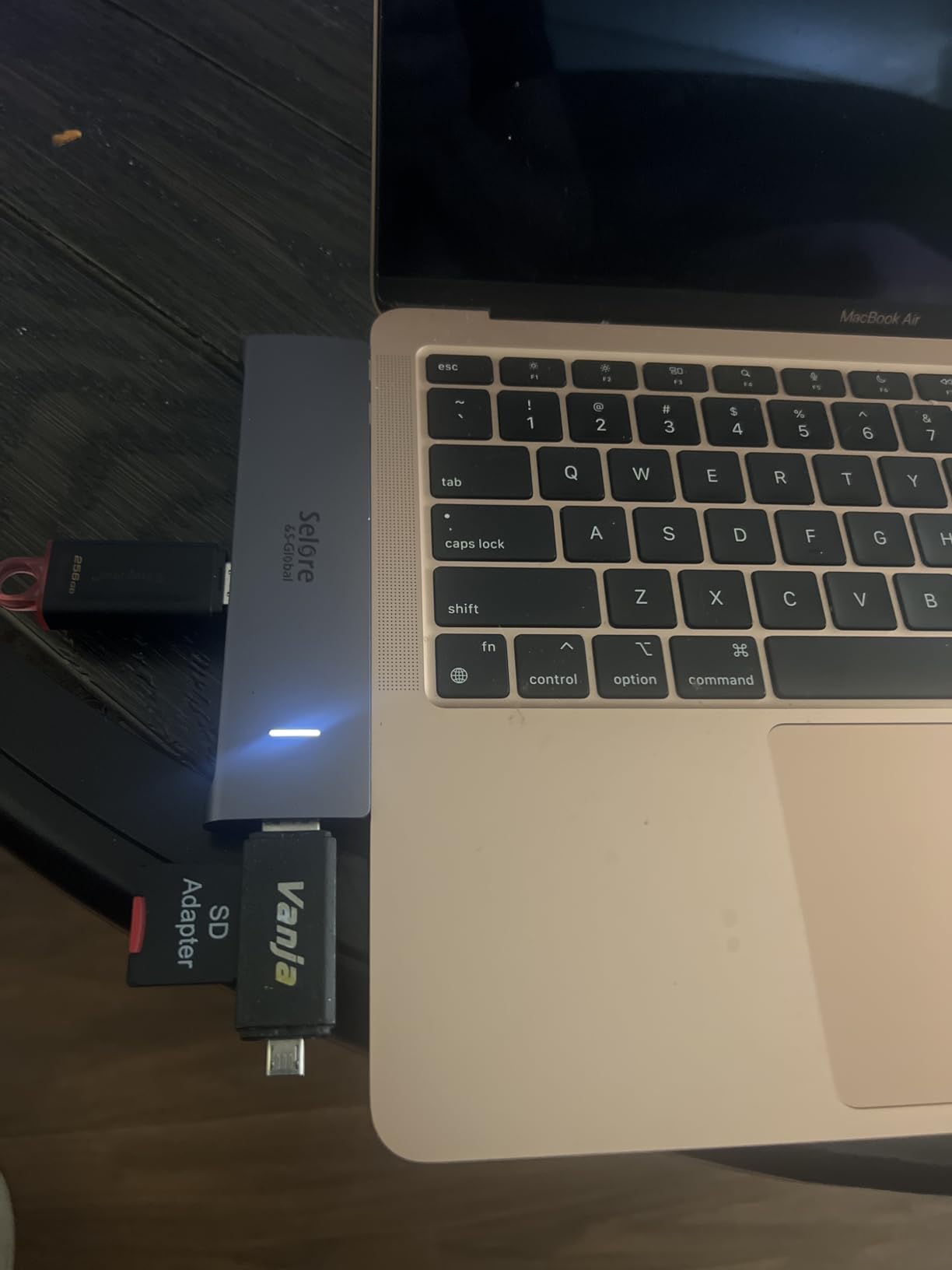 Selore USB C Docking Station Dual Monitor, 14 in 1 Docking Station 3 Monitors with 2 HDMI, VGA, 10G USB A/C, 100W PD, 6 USB A/C Ports, USB C Hub Multiport Adapter for Windows Laptops customer photo 2