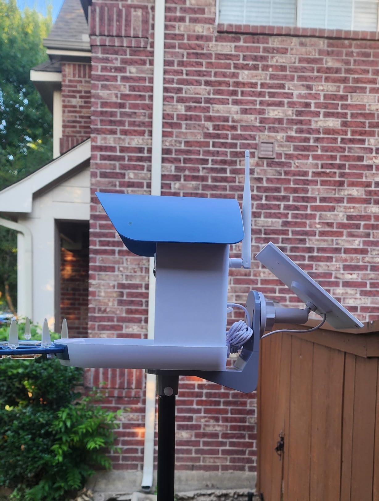 Fazoxo Bird Feeder with Camera, Birds House Camera, Solar Powered, AI Bird ID | Auto records FHD videos of birds in your backyard, Instant Notifications, Ideal gift for family and bird lovers, Navy Blue customer photo 1