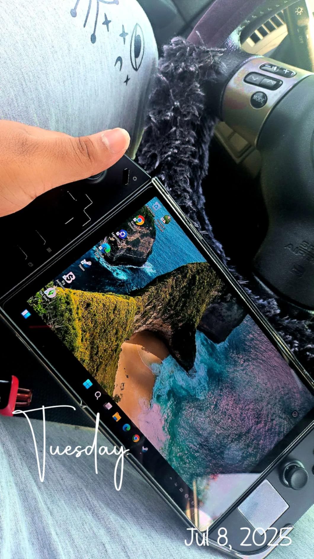 Lenovo Legion Go | Gaming Handheld | WQXGA IPS 144Hz 8.8