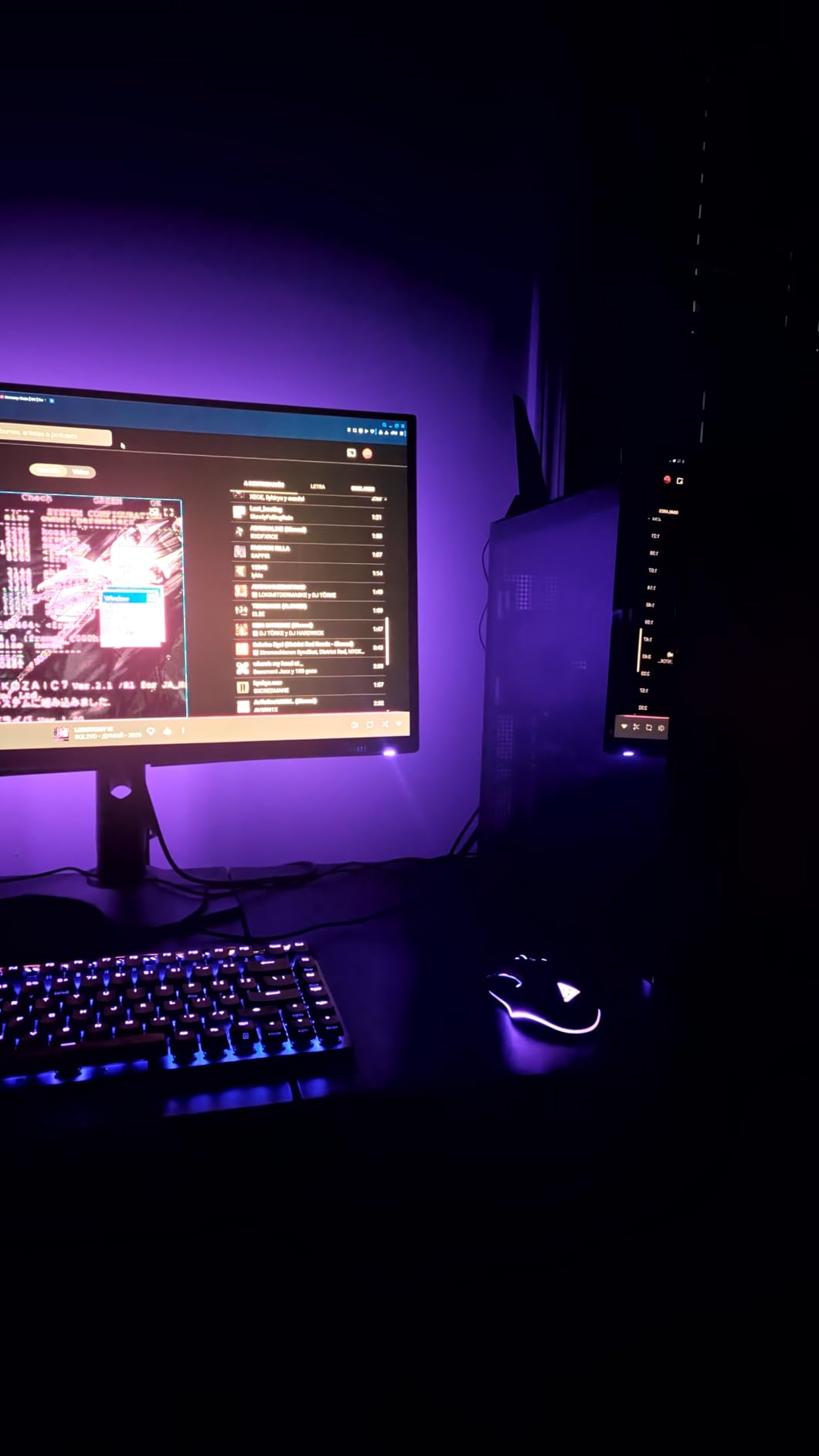 Alienware AW2725DF OLED Gaming Monitor - 26.7-inch Quantom-Dot WQHD (2560x1440) 360Hz 0.03Ms Display, AMD FreeSync Premium Pro customer photo 1