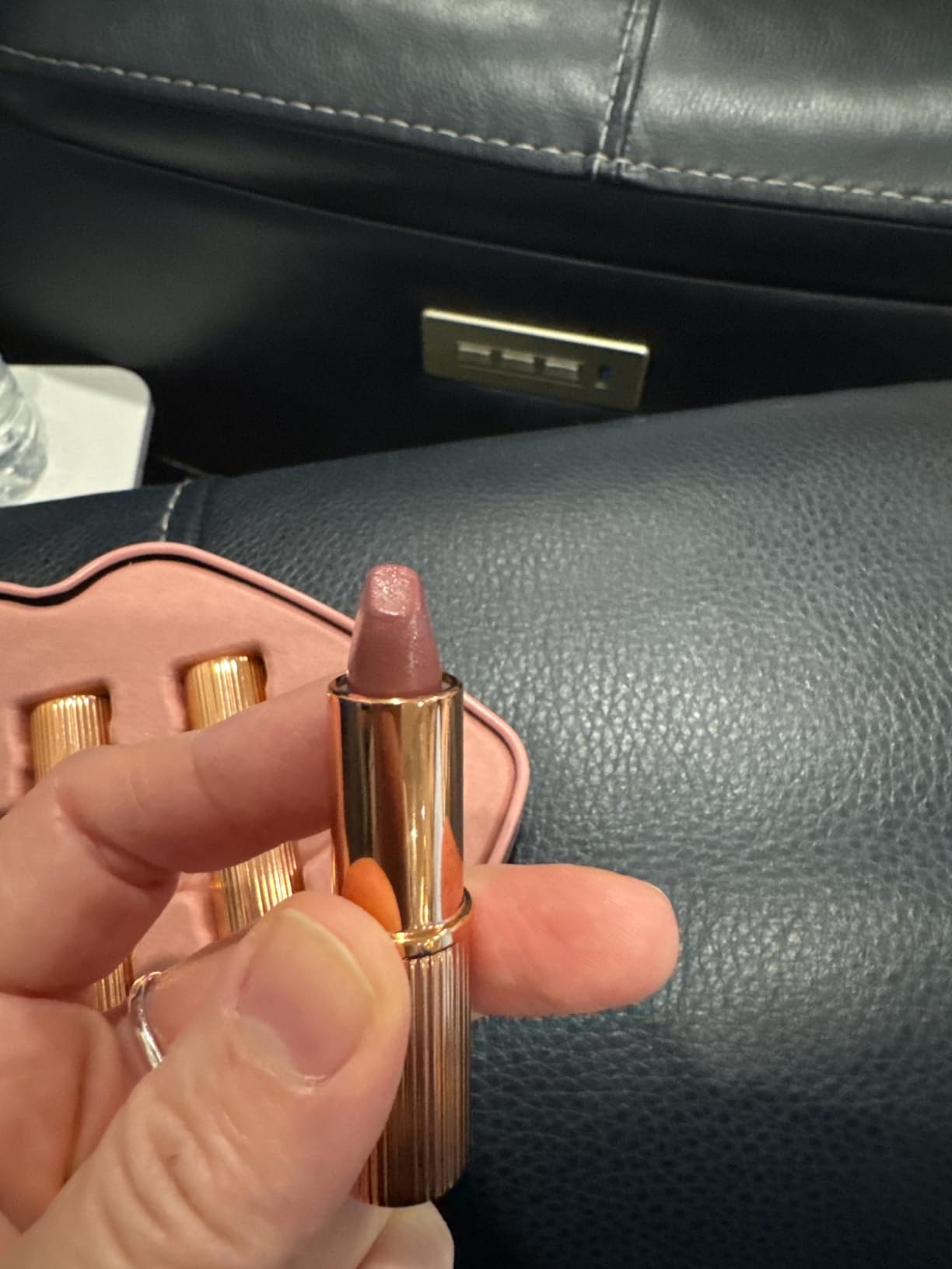 Charlotte Tilbury K.I.S.S.I.N.G Lipstick - Moisturizing & Hydrating Lipstick with Light-Diffusing Pigments customer photo 2