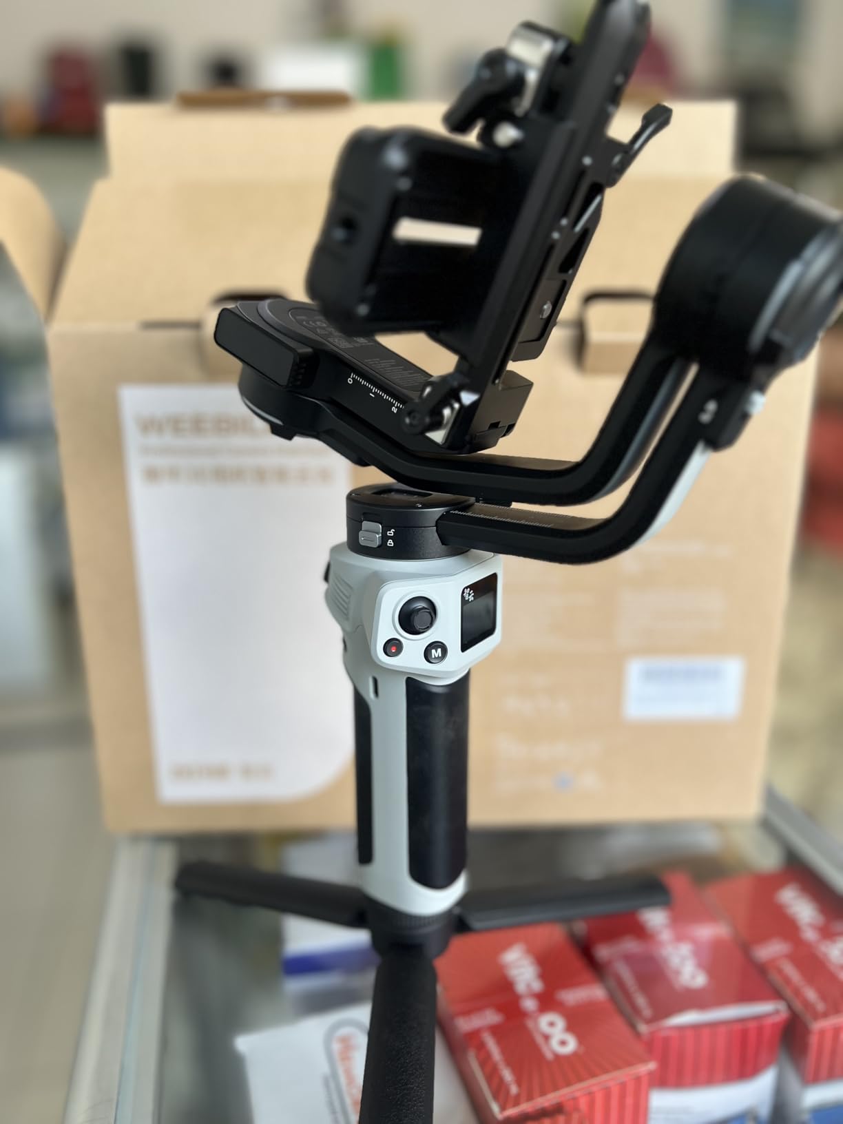 CINEPEER Weebill 3E, 3-Axis Lightweight Gimbal Stabilizer for DSLR & Mirrorless Camera Canon/Sony/Panasonic/Nikon, 3KG Payload, Native Vertical Shooting, Bluetooth Shutter Control customer photo 2