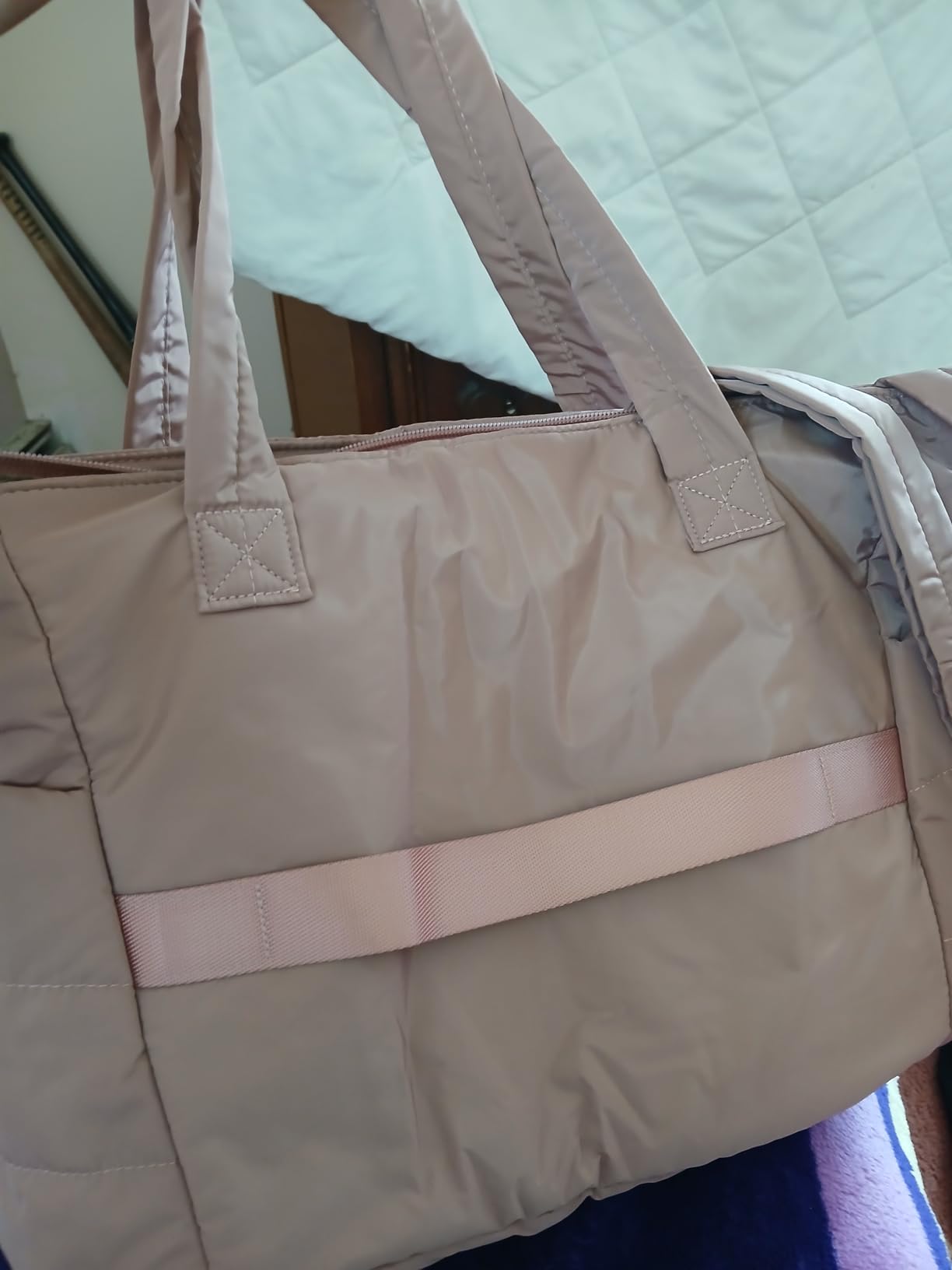 BAGSMART Puffy Tote Bag for Women, Lightweight Work Tote Handbag | 20L for 15.6