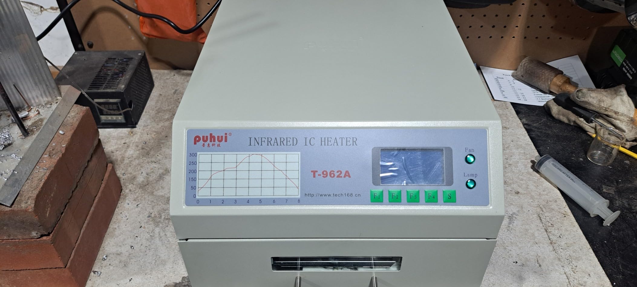INTBUYING 110 V Reflow Oven T962A 1500 W Micro-computer Control Reflow Soldering Machine with 11.8x12.6 Inch Soldering Area Drawer Type Lead Infrared IC Heater Free Reflow Soldering Machine customer photo 1