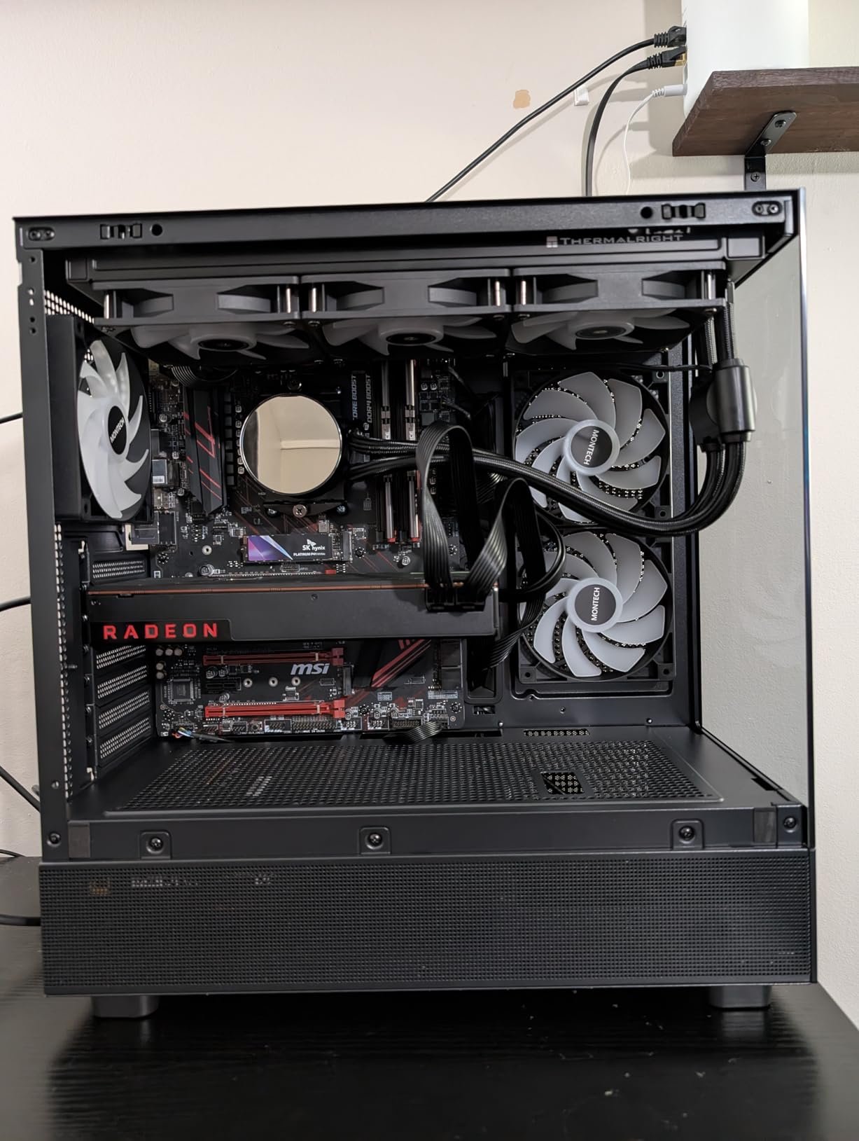 MONTECH XR-B, ATX Mid-Tower PC Gaming Case, 3x120mm ARGB PWM Fans Pre-Installed, Full-View Dual Tempered Glass Panel, Wood-Grain Design I/O Interface, 4090 GPUs, 360mm Radiator Support, Black customer photo 2
