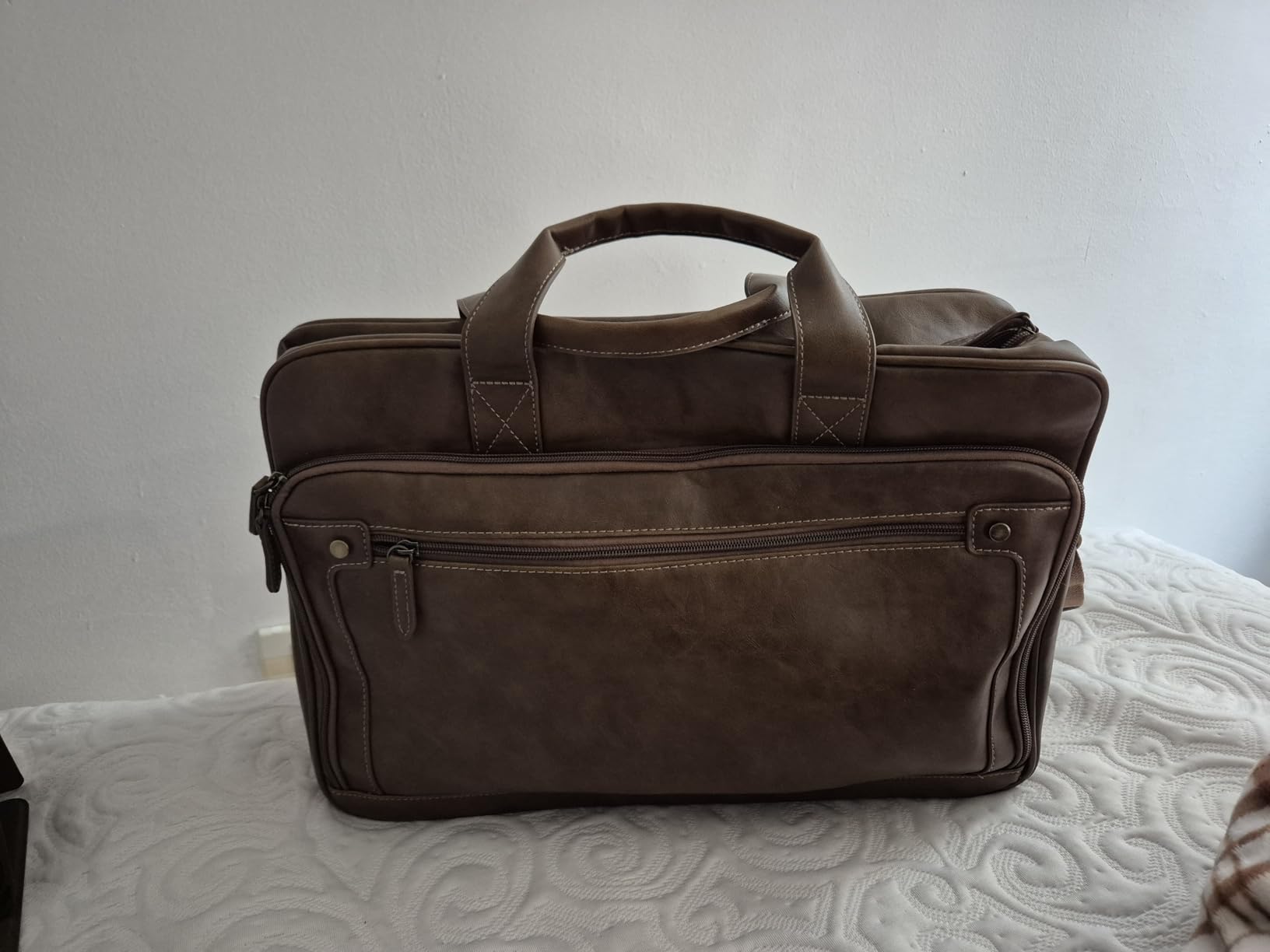 RAINSMORE Mens Laptop Bag 16 Inch Leather Briefcase Vintage Messenger Bag for Men Large Crossbody Shoulder Office Computer Bag Retro College Satchel Bag for Work, Business,Travel, Brown customer photo 2