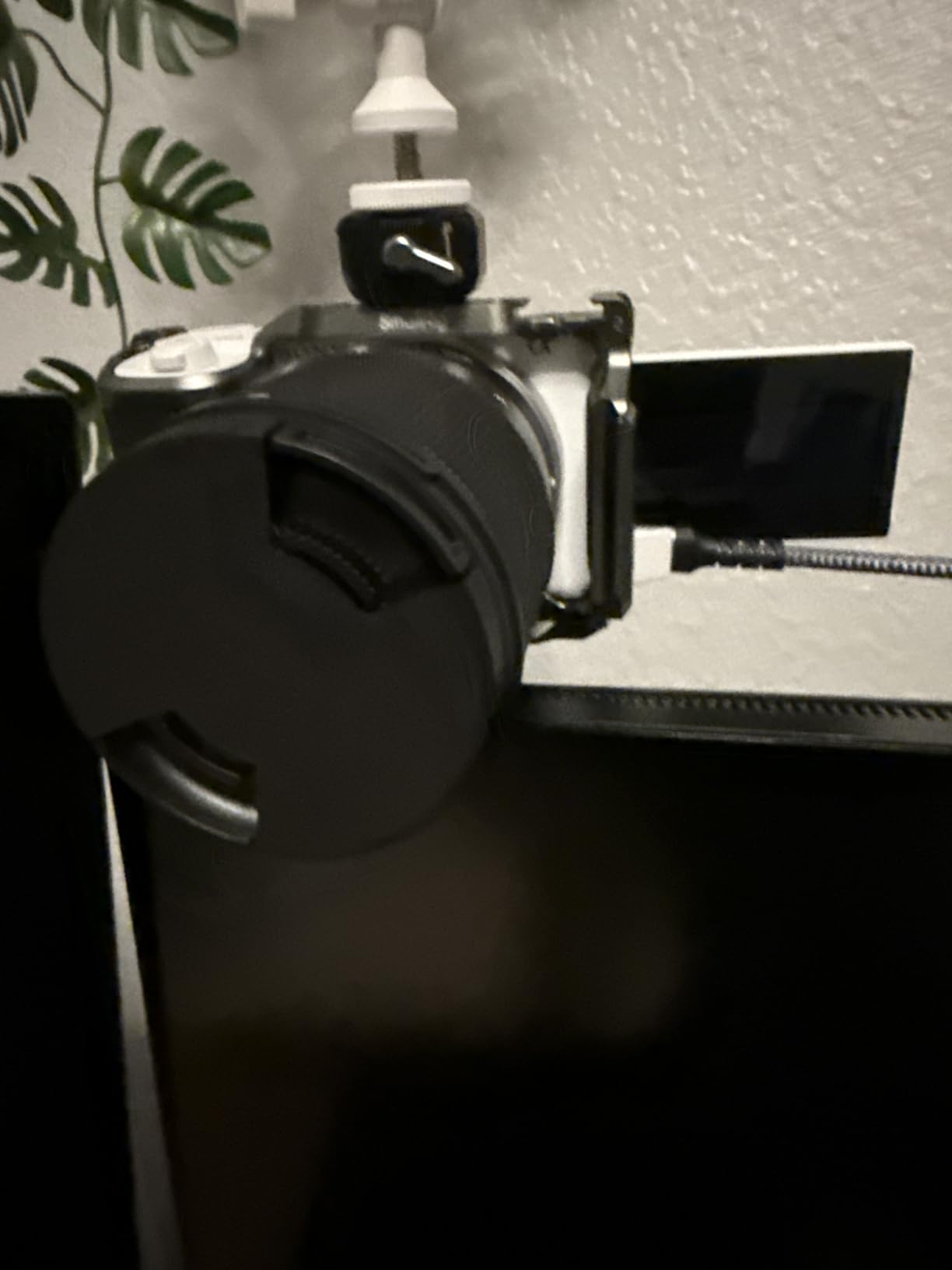 Sony Alpha ZV-E10 II - APS-C Interchangeable Lens Mirrorless Content Creators' Camera - Black - with Lens customer photo 2