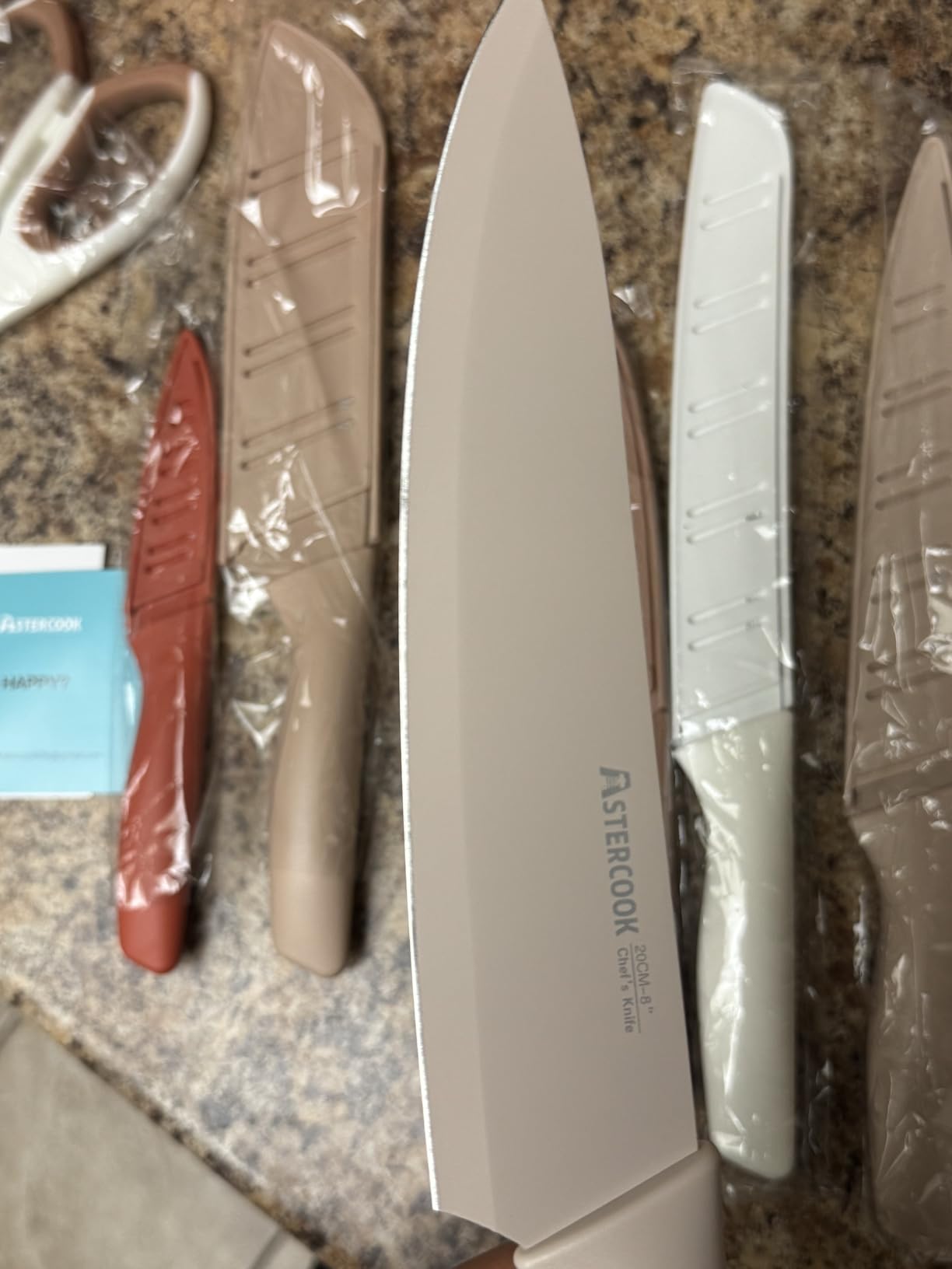 Astercook Knife Set, 13 Pieces Kitchen Knives Set with Anti-Rust Coating, Dishwasher Safe, 6 Blade Guards customer photo 1