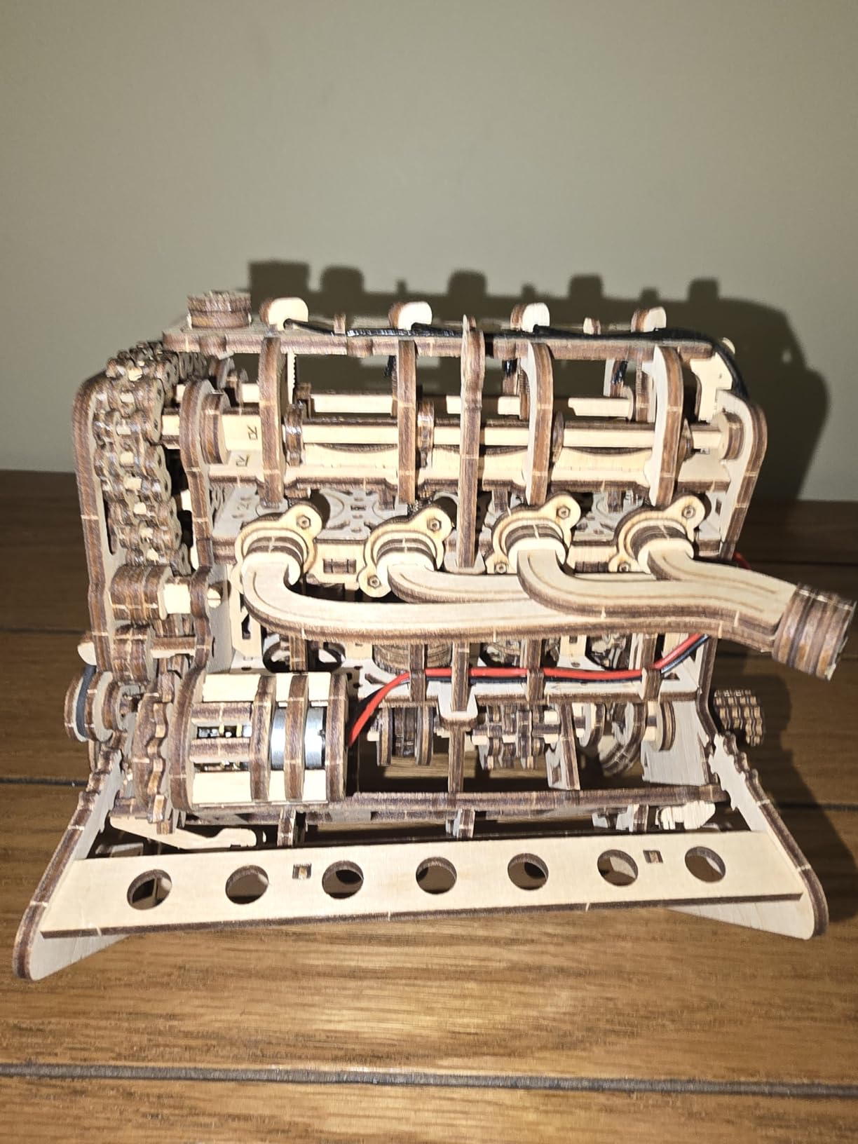 UGEARS V8 Engine Model Kit - 3D Wooden Puzzles for Adults, 3D Puzzle Model Engine Kit, DIY Kits Gifts for Engineers for Fathers Day, Wooden Model Kits for Adults to Build, Brain Teaser Hobby Set customer photo 2