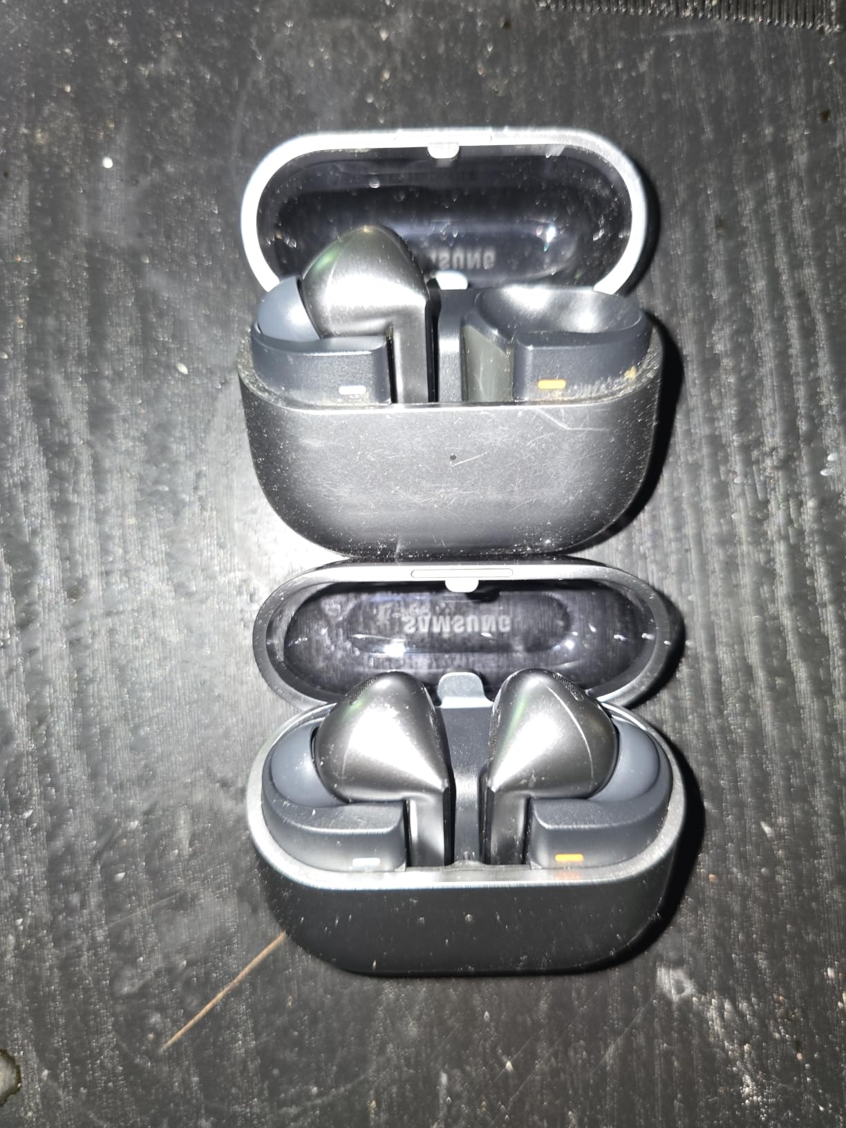 Samsung Galaxy Buds 3 Pro AI True Wireless Bluetooth Earbuds, Noise Cancelling, Sound Optimization, Redesigned Comfort Fit, Silver [US Version, Amazon Exclusive, 2Yr Warranty] customer photo 1