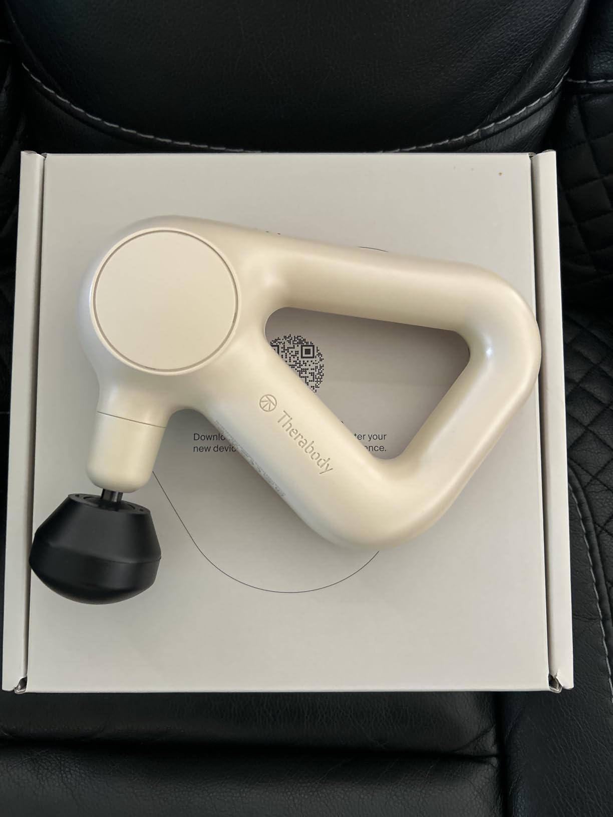 TheraGun Therabody Relief Massage Gun | for Daily Comfort | 3-Speed | Black | Quiet Handheld Percussion Muscle Massager for Back, Leg & Shoulder Pain Relief customer photo 1