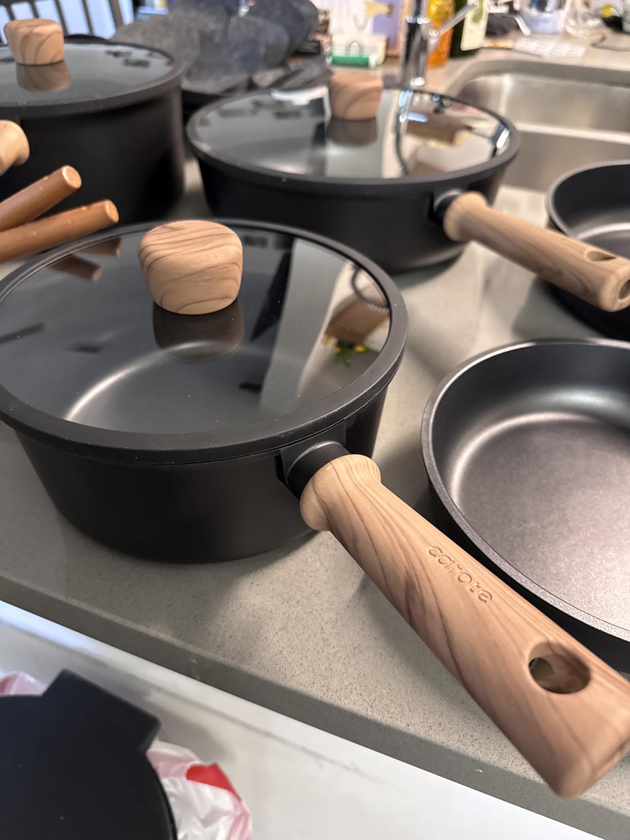 CAROTE Nonstick Pots and Pans, Induction Titanium Cookware Set 16pcs, PFOS/PFOA Free customer photo 1