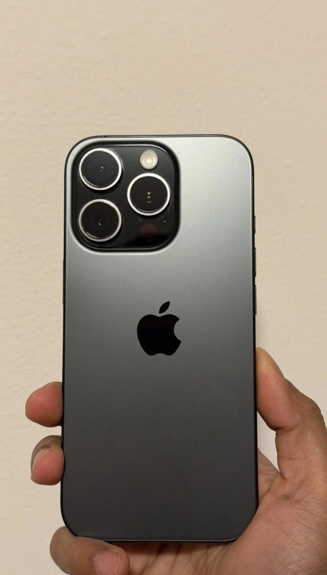 Apple iPhone 16 Pro, 128GB, Desert Titanium - Unlocked (Renewed) customer photo 2