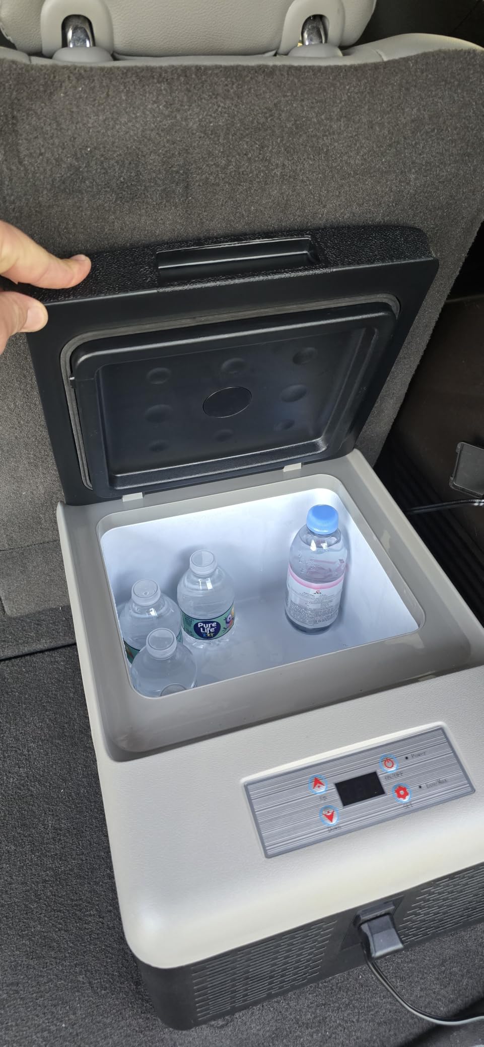 Alpicool C9PT Portable Car Freezer Cooler, 12 Volt Car Refrigerator, 10 Quart Fast Cooling, with 12/24V DC and 100-240V AC for Outdoor, Camping, RV, Truck (Black&Grey) customer photo 2