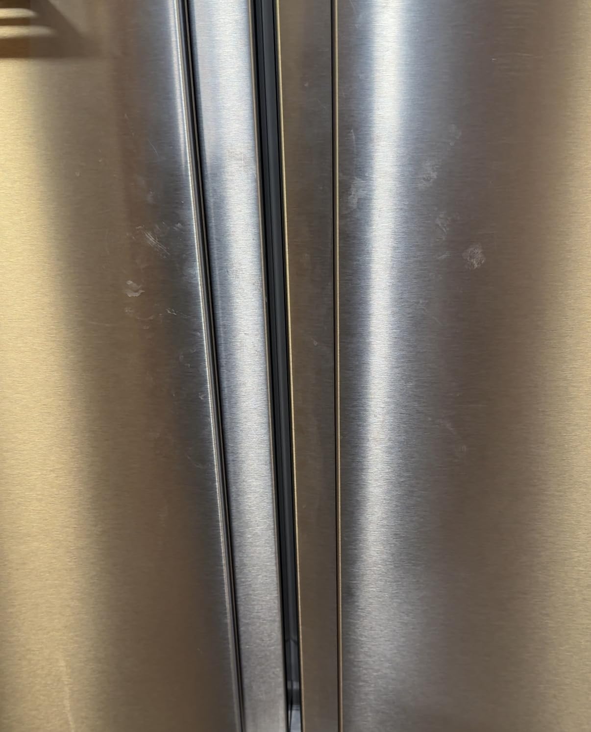 Aunt Fannie's Stainless Steel Spray Cleaner, Powered by Vinegar, Fingerprint and Residue Remover for Refrigerator, Dishwasher, Oven, Grill, Sink, Stovetop, and Other Appliances, Pack of 1 customer photo 2