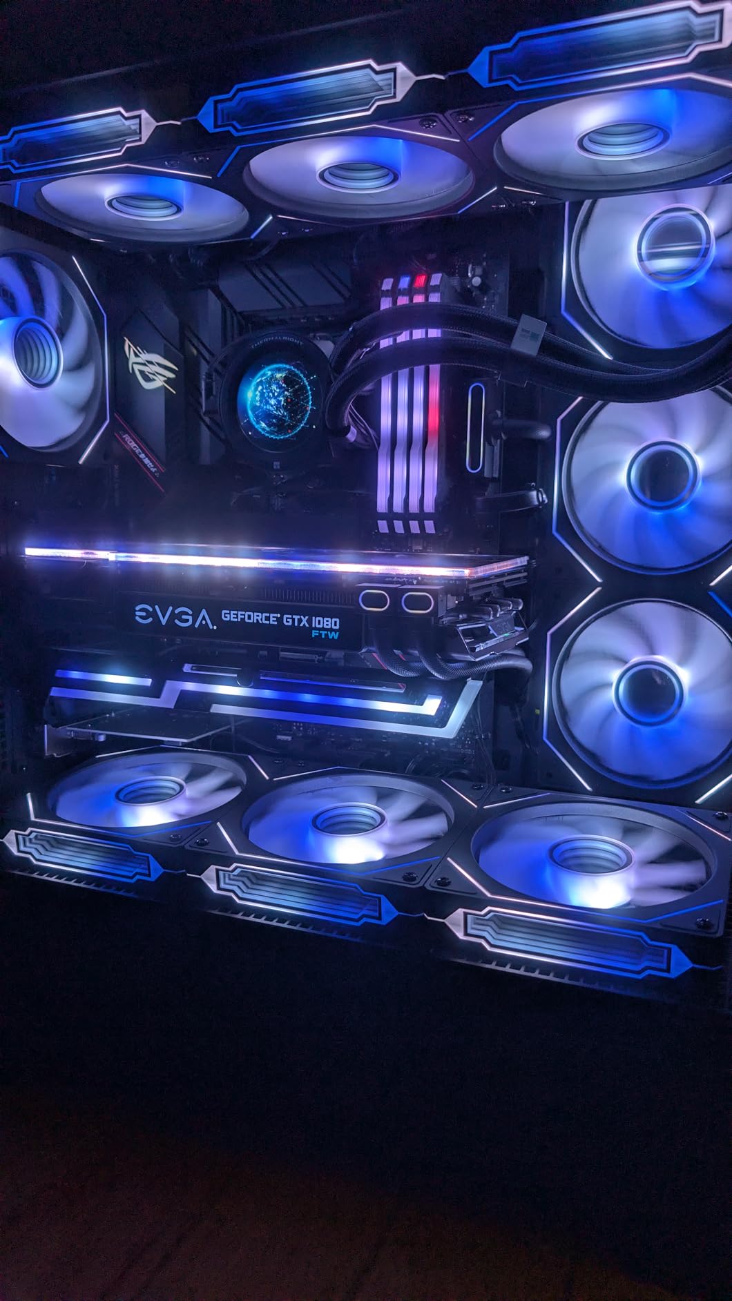 ASUS A31 Black ATX Mid-Tower Gaming Case, Dual Tempered Glass, Frameless, BTF Hidden Connectors, 360 AIO Support, Angled Base, ARGB, Optimized Airflow, Seamless Cable Management, 2 Year Warranty customer photo 1