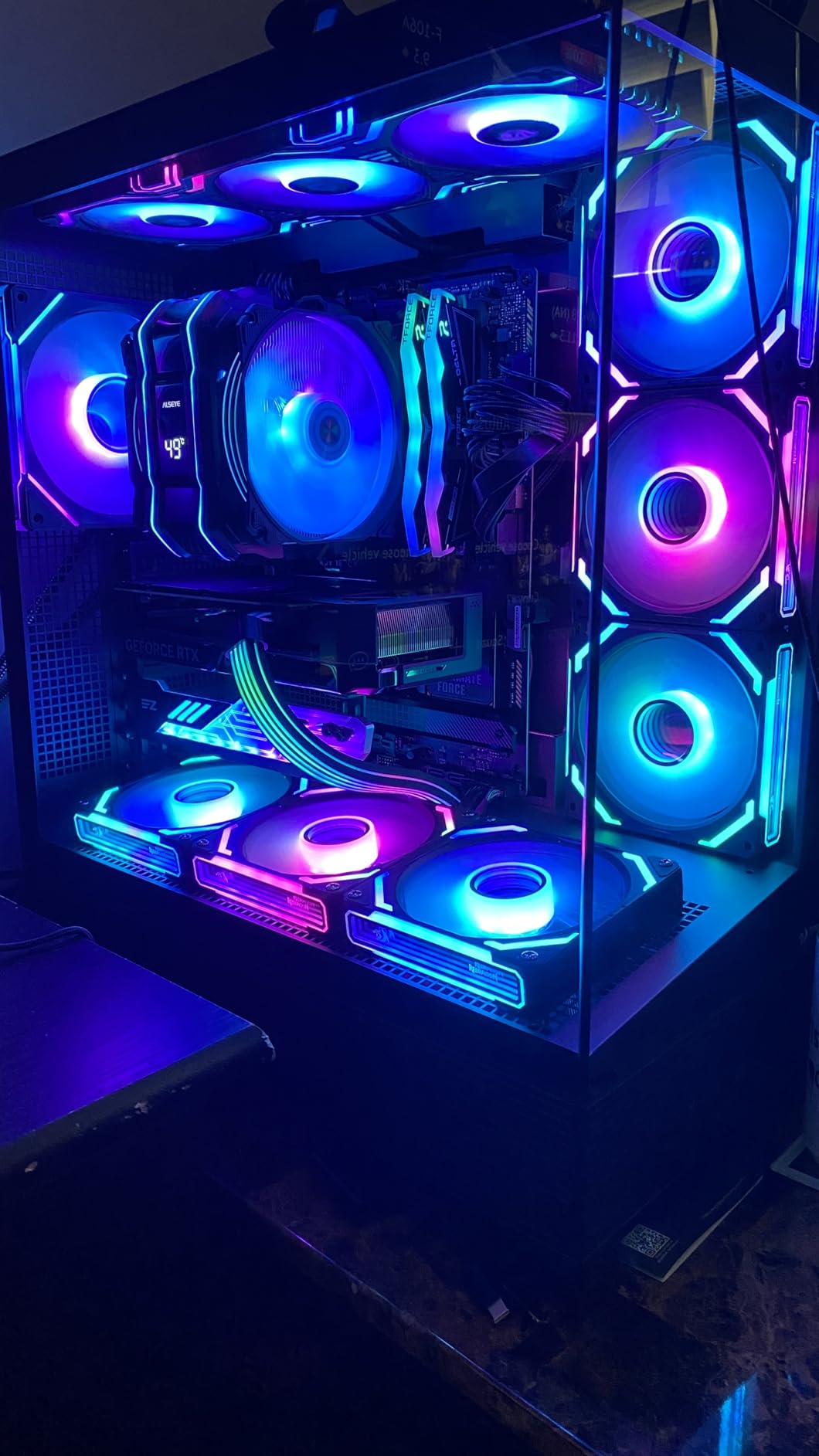 ASUS A31 Black ATX Mid-Tower Gaming Case, Dual Tempered Glass, Frameless, BTF Hidden Connectors, 360 AIO Support, Angled Base, ARGB, Optimized Airflow, Seamless Cable Management, 2 Year Warranty customer photo 2