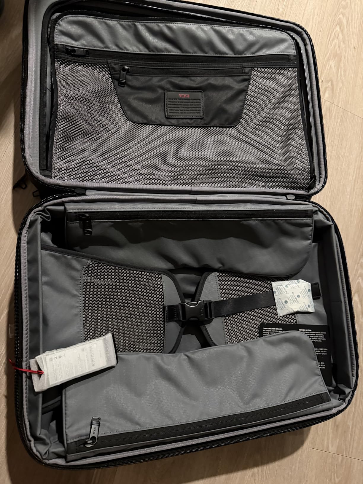 TUMI - Alpha Dual Access Expandable Carry-On Luggage - Zipper Expansion - Nylon Lightweight Suitcase - TSA Lock Tracer customer photo 2