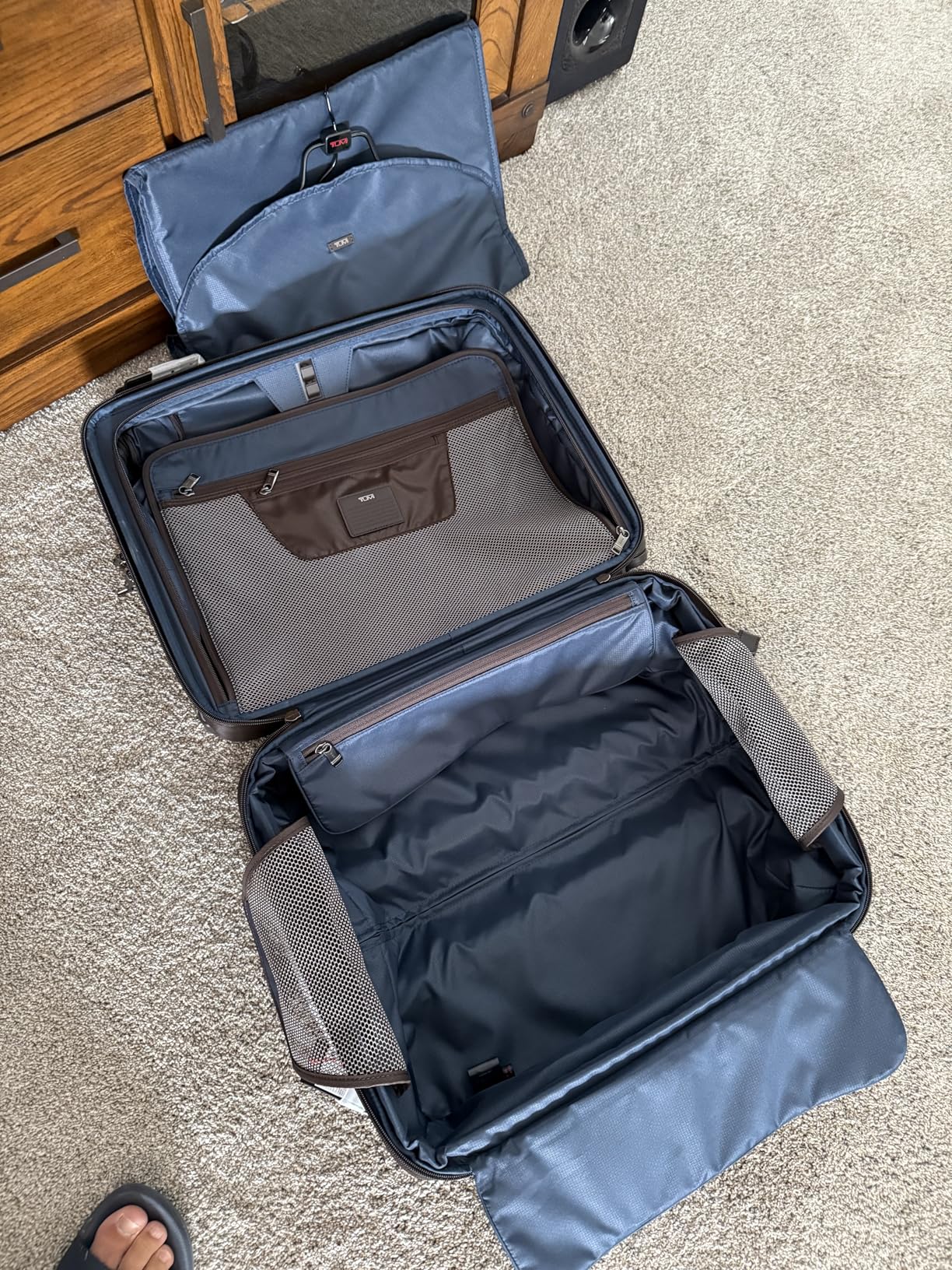TUMI - Alpha Large Dual Access Expandable 4-Wheeled Carry-On Luggage - Zip Expansion, Travel Suitcase - TSA Lock Tracer customer photo 2