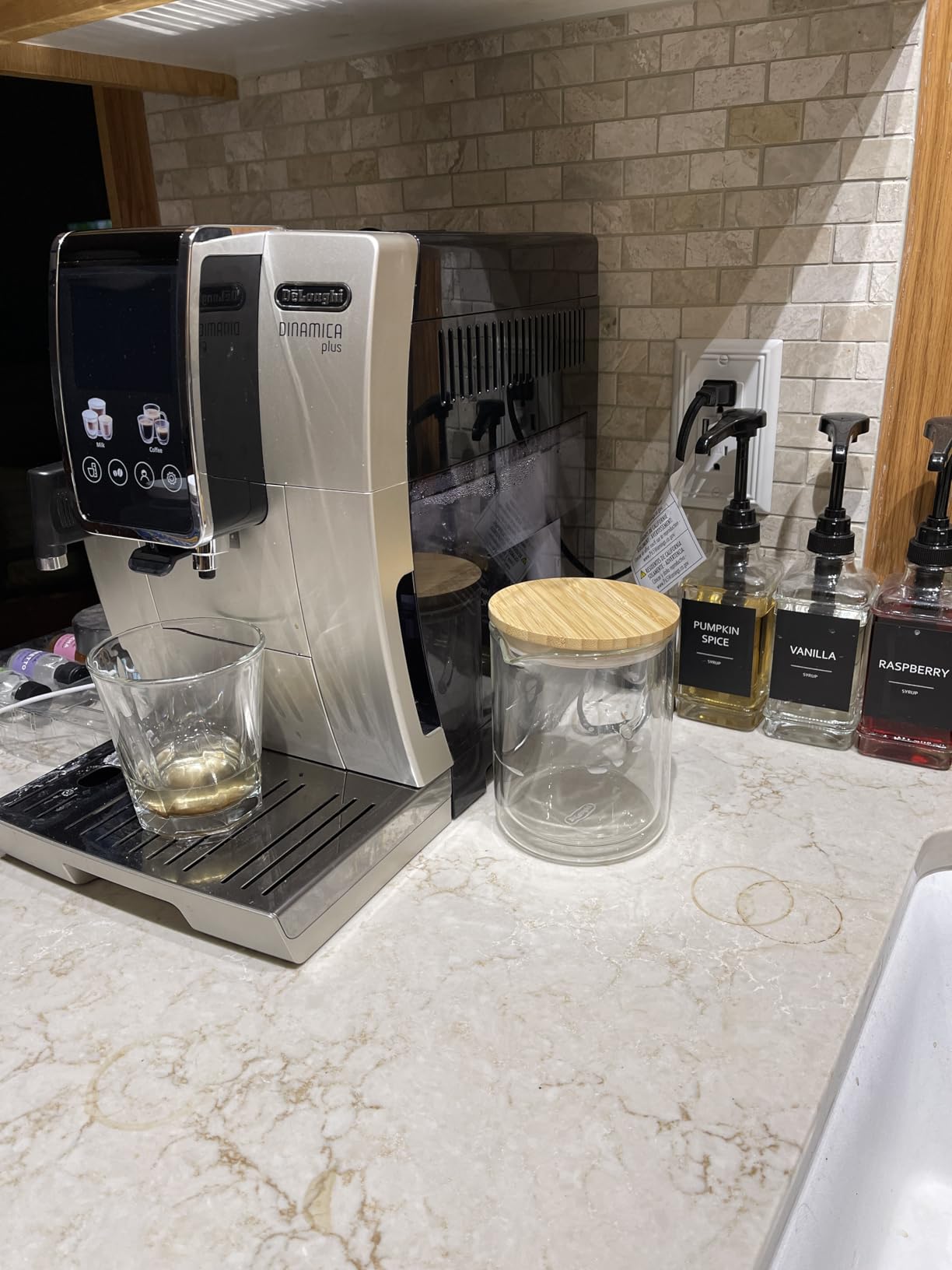 De'Longhi Dinamica Plus Fully Automatic Espresso Machine - Brew Personalized Coffee for up to 4 User Profiles, 24+ Recipes, Built in Grinder & Automatic Milk Steam Wand with 3 Frother Modes customer photo 2