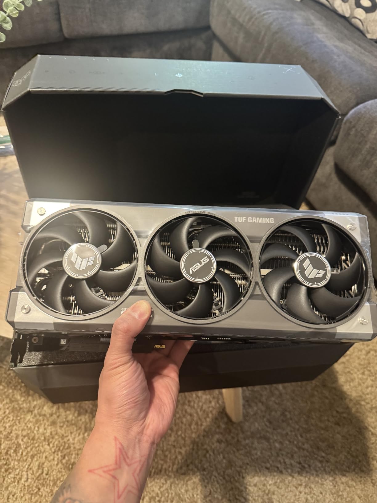ASUS TUF Gaming GeForce RTX 5080 16GB GDDR7 OC Edition Graphics Card customer photo 2