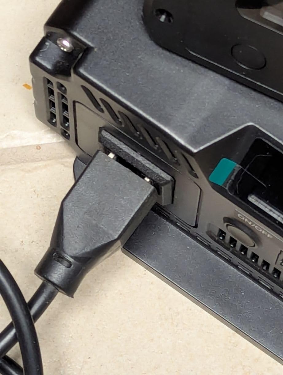 ALLWEI 2000W Pure Sine Wave Inverter 12V DC to 120V AC Converter, Surge 4000W, 20A Sockets, Hardwire Port, Power Inverters for Vehicles, RV Truck Home Solar & Off-Grid Inverter, Remote Controller customer photo 1