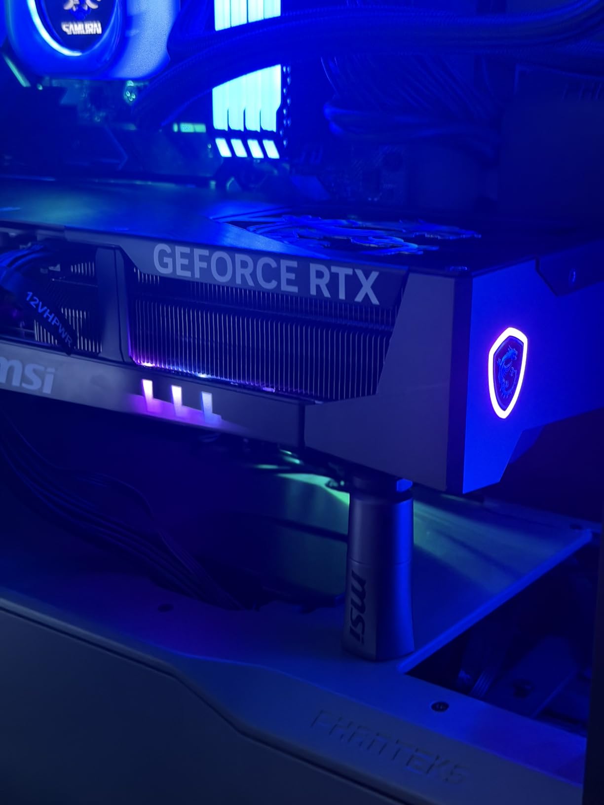 MSI Gaming RTX 5090 32G Gaming Trio OC Graphics Card (32GB GDDR7, 512-bit, Extreme Performance: 2497 MHz, DisplayPort x3 2.1a, HDMI 2.1b, NVIDIA Blackwell Architecture) customer photo 1