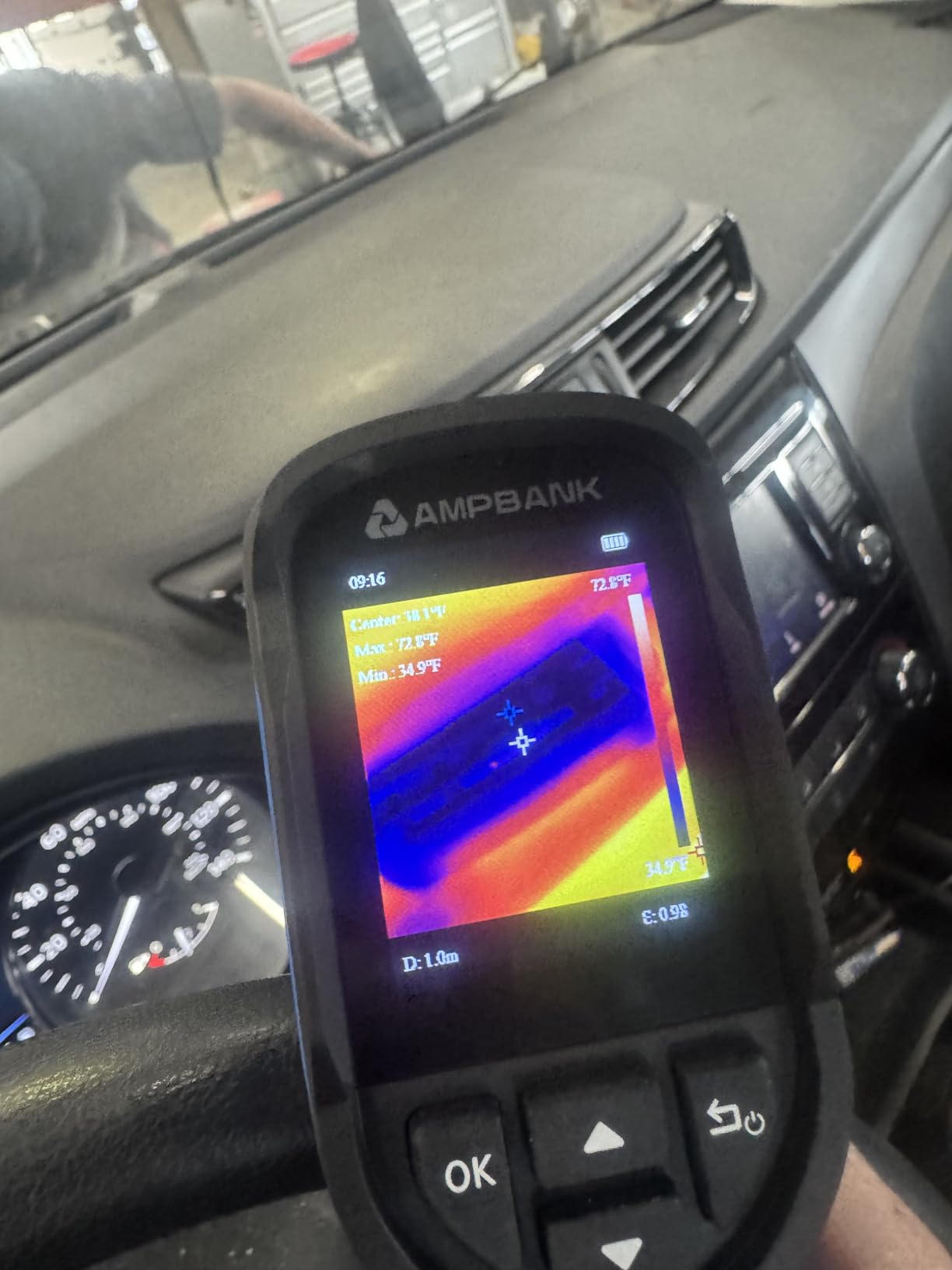 H128 Handheld Thermal Camera, 240 x 240 TISR Resolution, 24h Battery Life Thermal Imaging Camera, 25 Hz Infrared Camera with Temperature Alarm, -4F~842F Temp Range, IP65 Protection Level customer photo 2