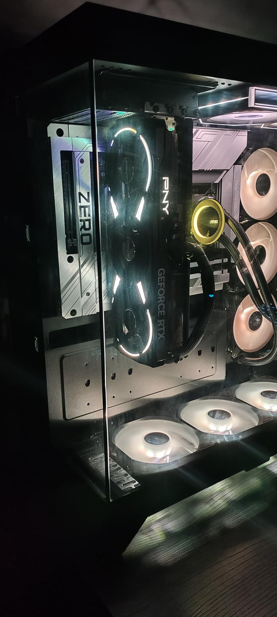 PNY NVIDIA GeForce RTX™ 5070 Ti Epic-X RGB™ OC Triple-Fan Graphics Card customer photo 2