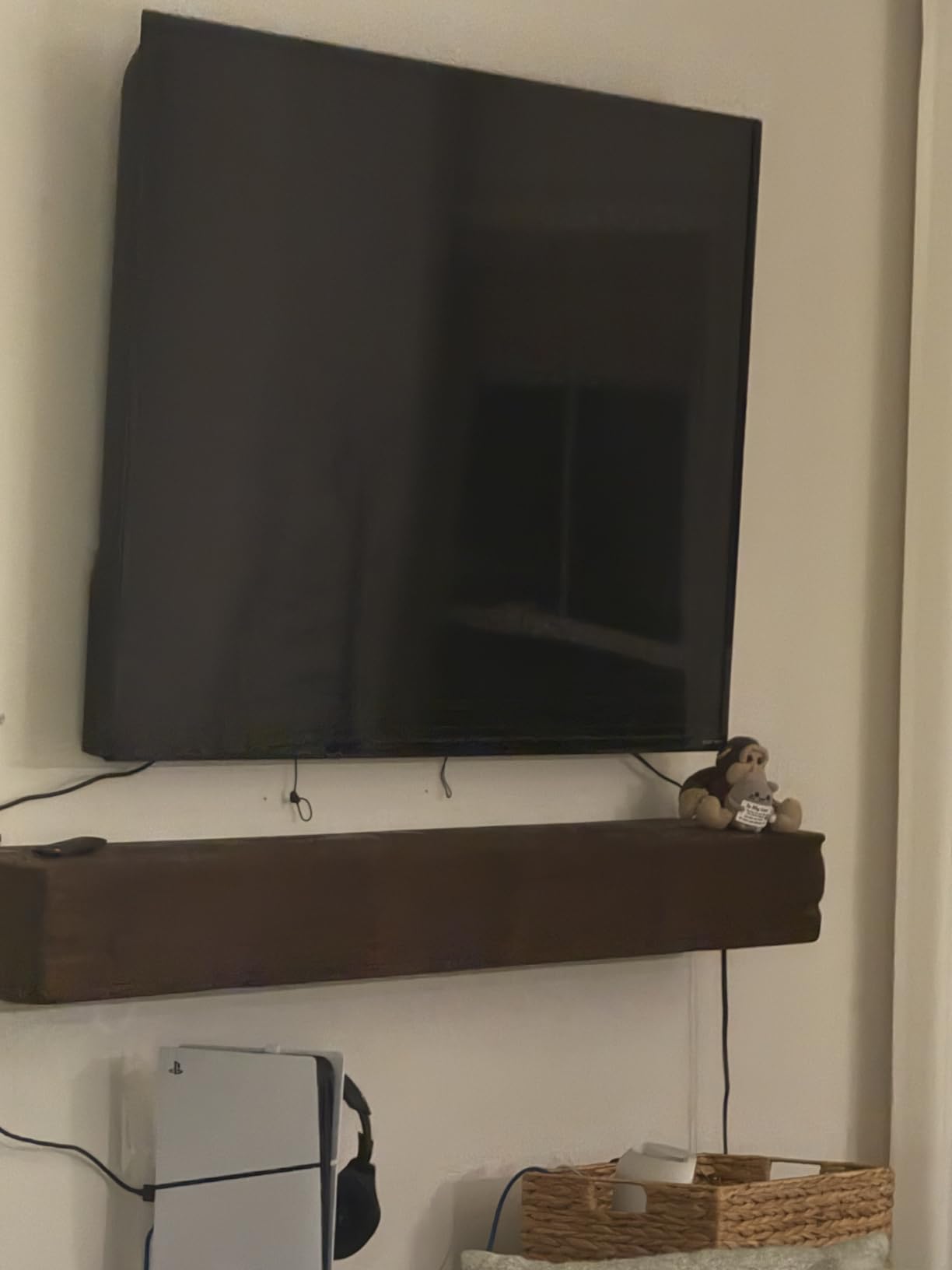43-Inch Class QLED Q7F Series Samsung Vision AI Smart TV (2025 Model, 43Q7F) Quantum HDR, Object Tracking Sound Lite, Q4 AI Gen1 Processor, 4K upscaling, Gaming Hub, Alexa Built-in customer photo 2