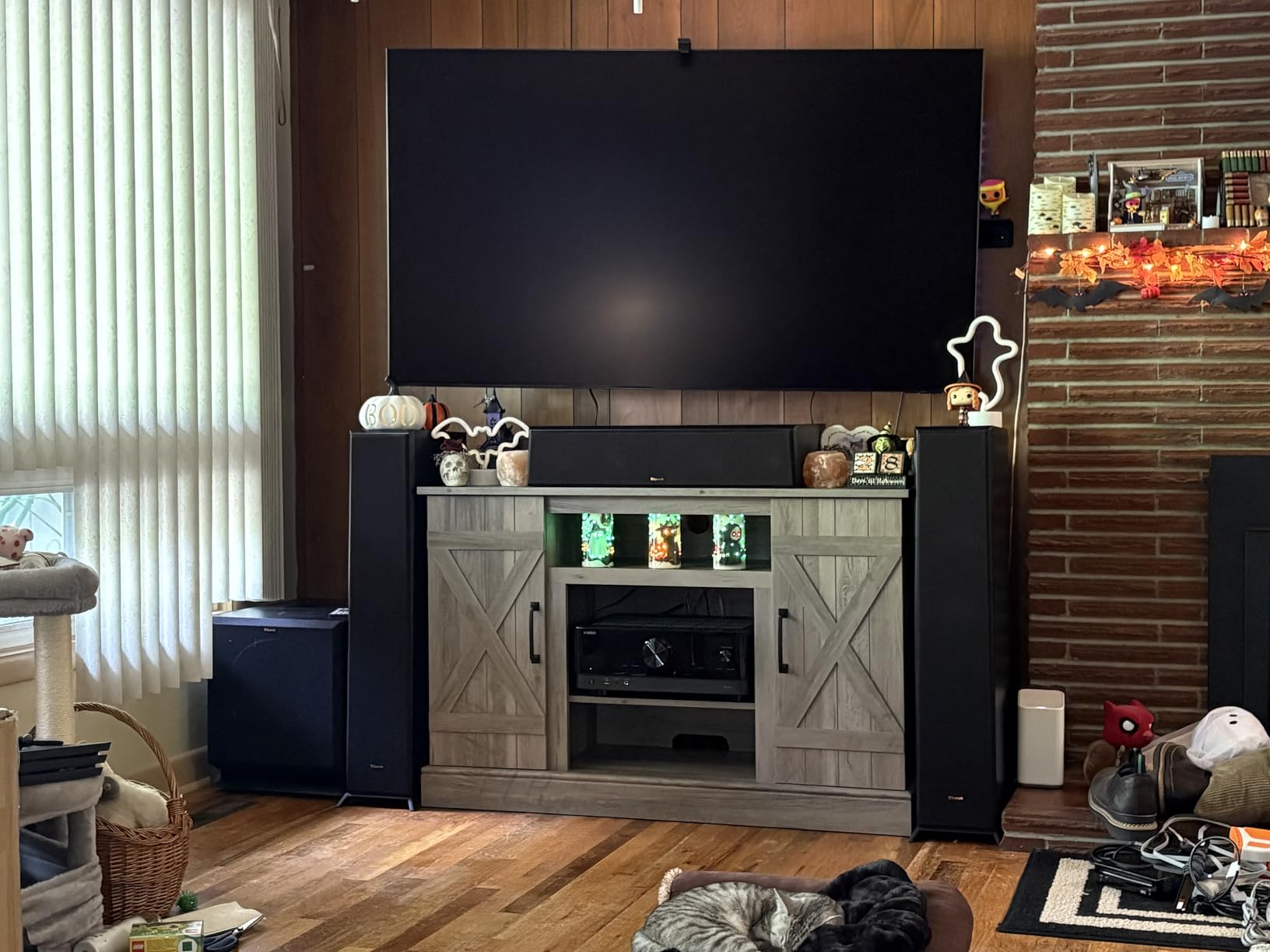 85-Inch Class Neo QLED 4K QN90F Series, Vision AI, Mini LED Smart TV (2025 Model, 85QN90F) Neo Quantum HDR+, Object Tracking Sound+ w/Dolby Atmos, Glare Free, Gaming Hub, Alexa Built-in customer photo 1