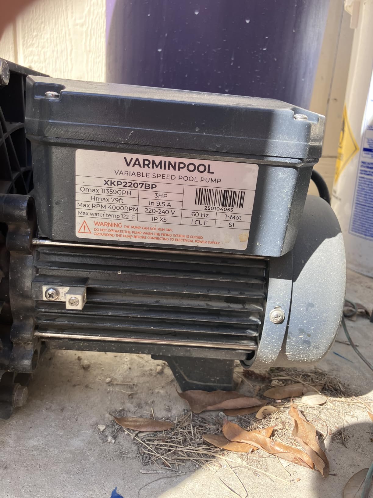 Variable Speed Pool Pump Inground, 2.5HP, 10567GPH High Flow Energy Efficient Pool Pump for Above Ground Pool, Programmable Timer, Rain Cover, 220V, Large Filter Basket customer photo 1