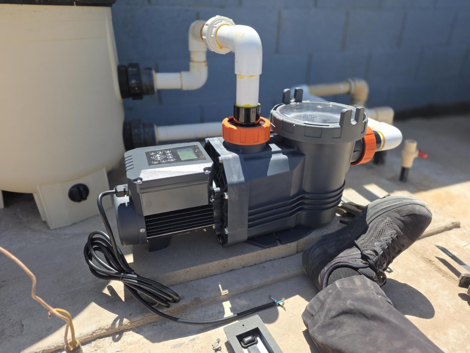 Variable Speed Pool Pump Inground, 2.5HP, 10567GPH High Flow Energy Efficient Pool Pump for Above Ground Pool, Programmable Timer, Rain Cover, 220V, Large Filter Basket customer photo 2